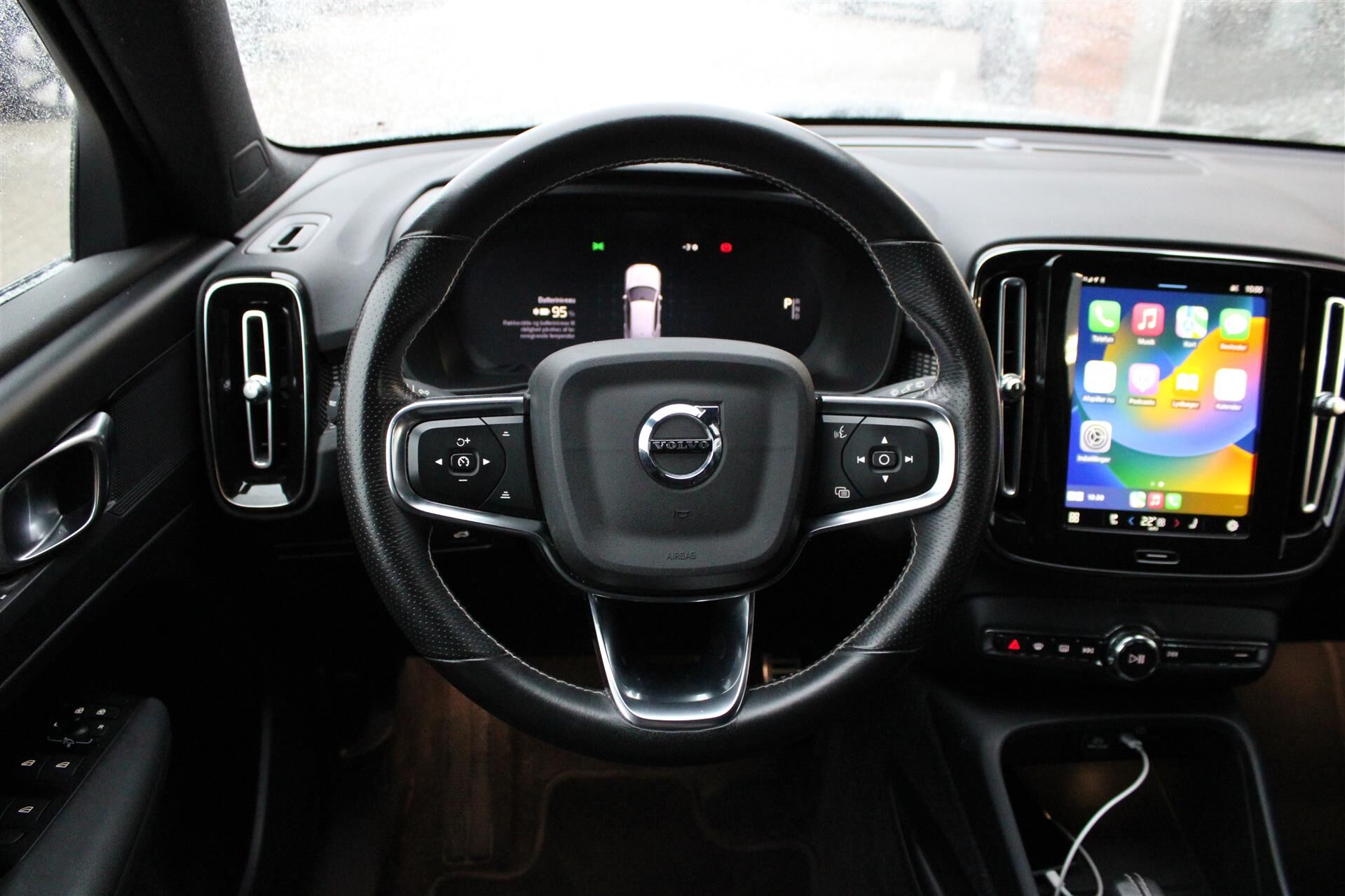 Billede af Volvo XC40 P8 Recharge Twin R-design AWD 408HK 5d Aut.