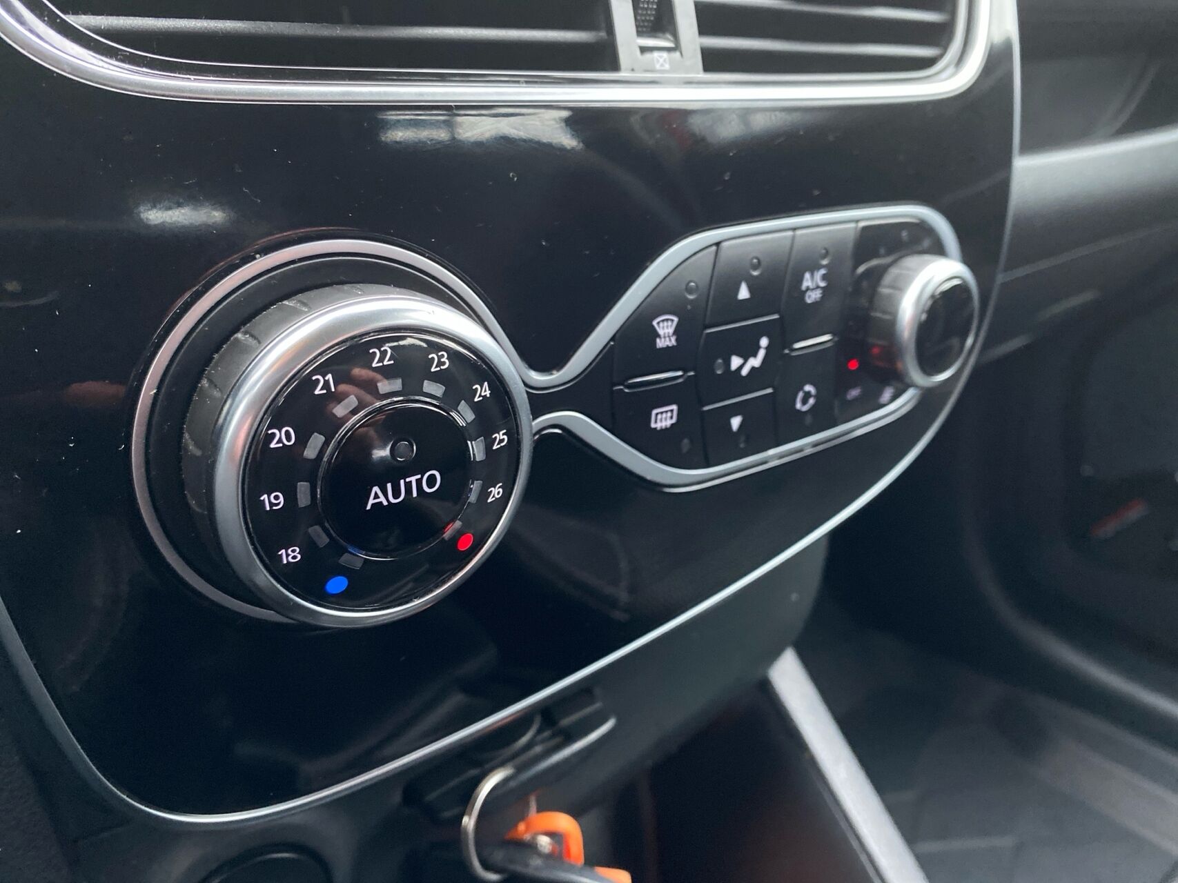 Billede af Renault Clio Sport Tourer 0,9 Energy TCe Zen 90HK Stc