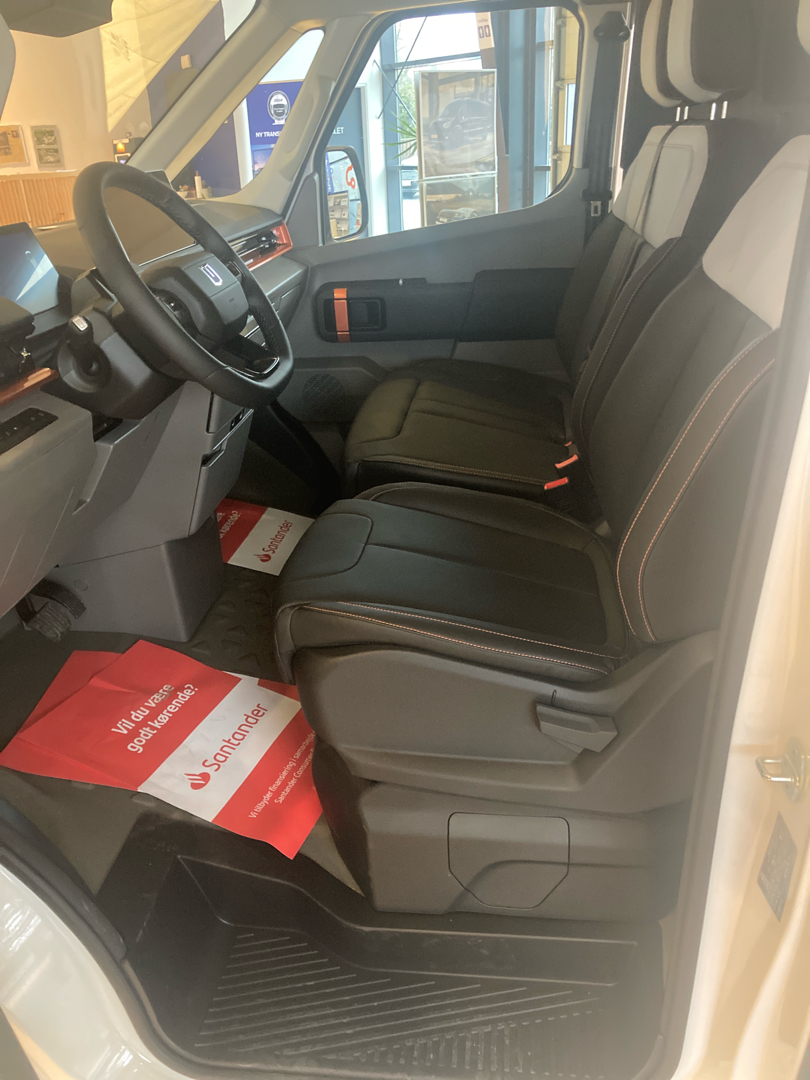 Billede af Farizon SV L2H1 83 kWh 231HK Van Aut.