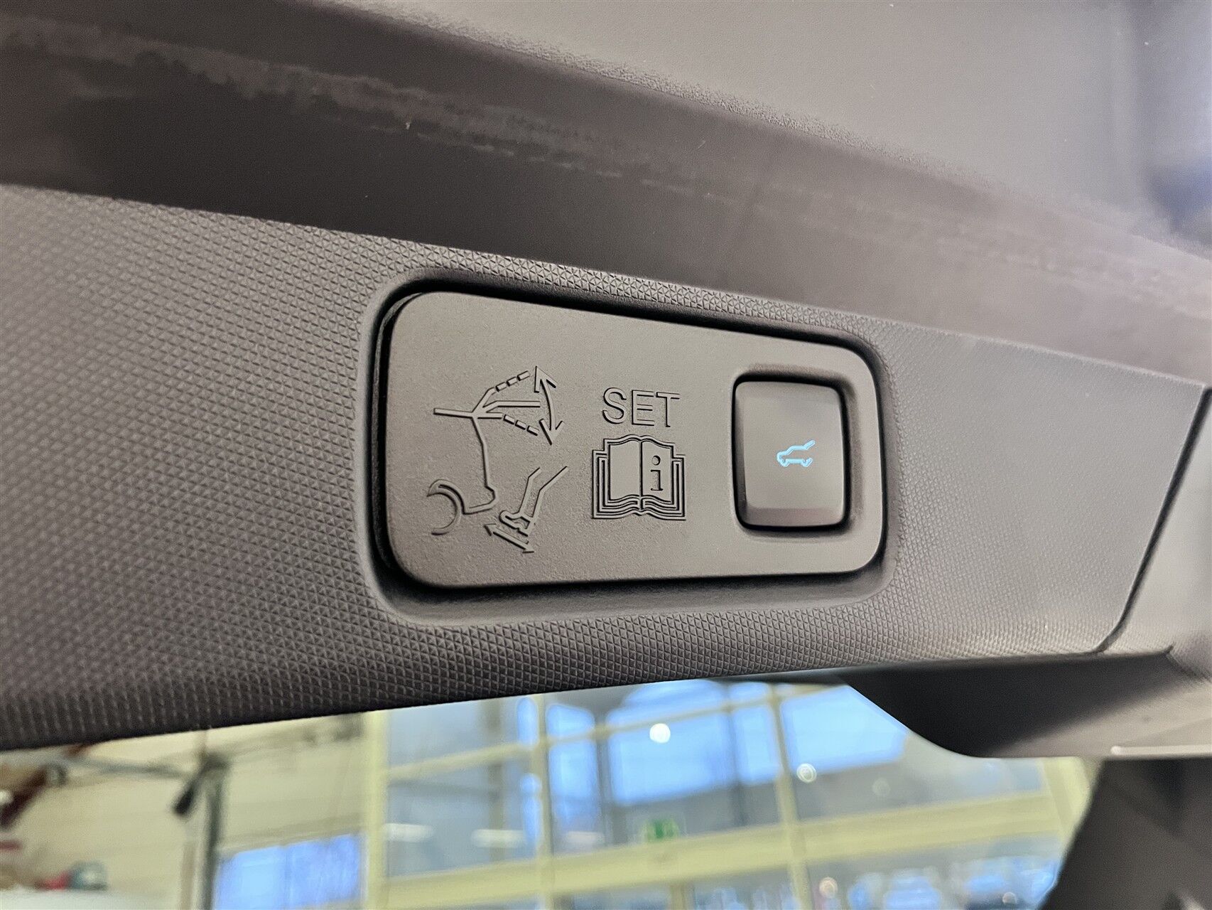 Billede af Ford Mustang Mach-E EL UR Premium 294HK 5d Aut.