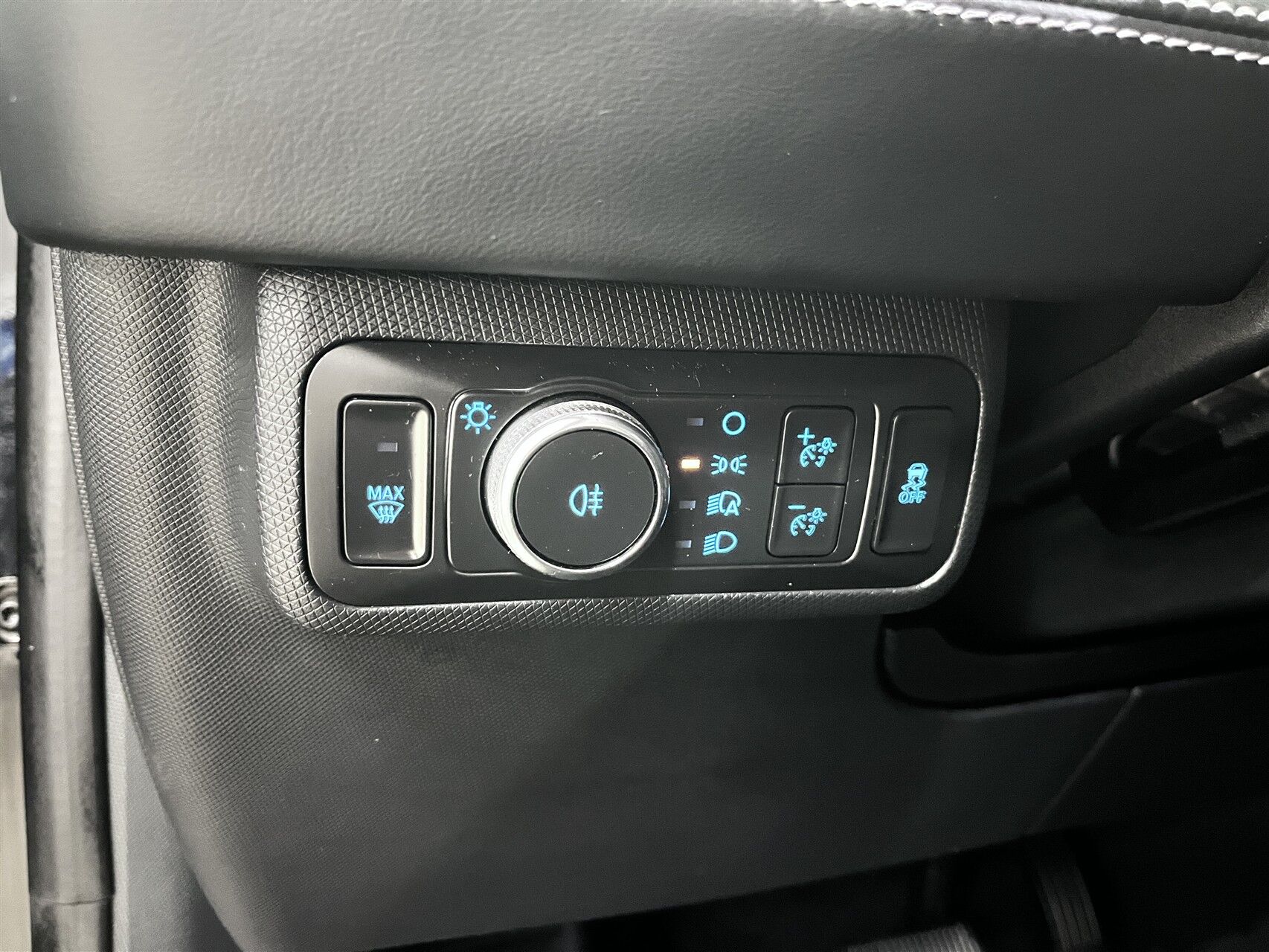 Billede af Ford Mustang Mach-E EL UR Premium 294HK 5d Aut.