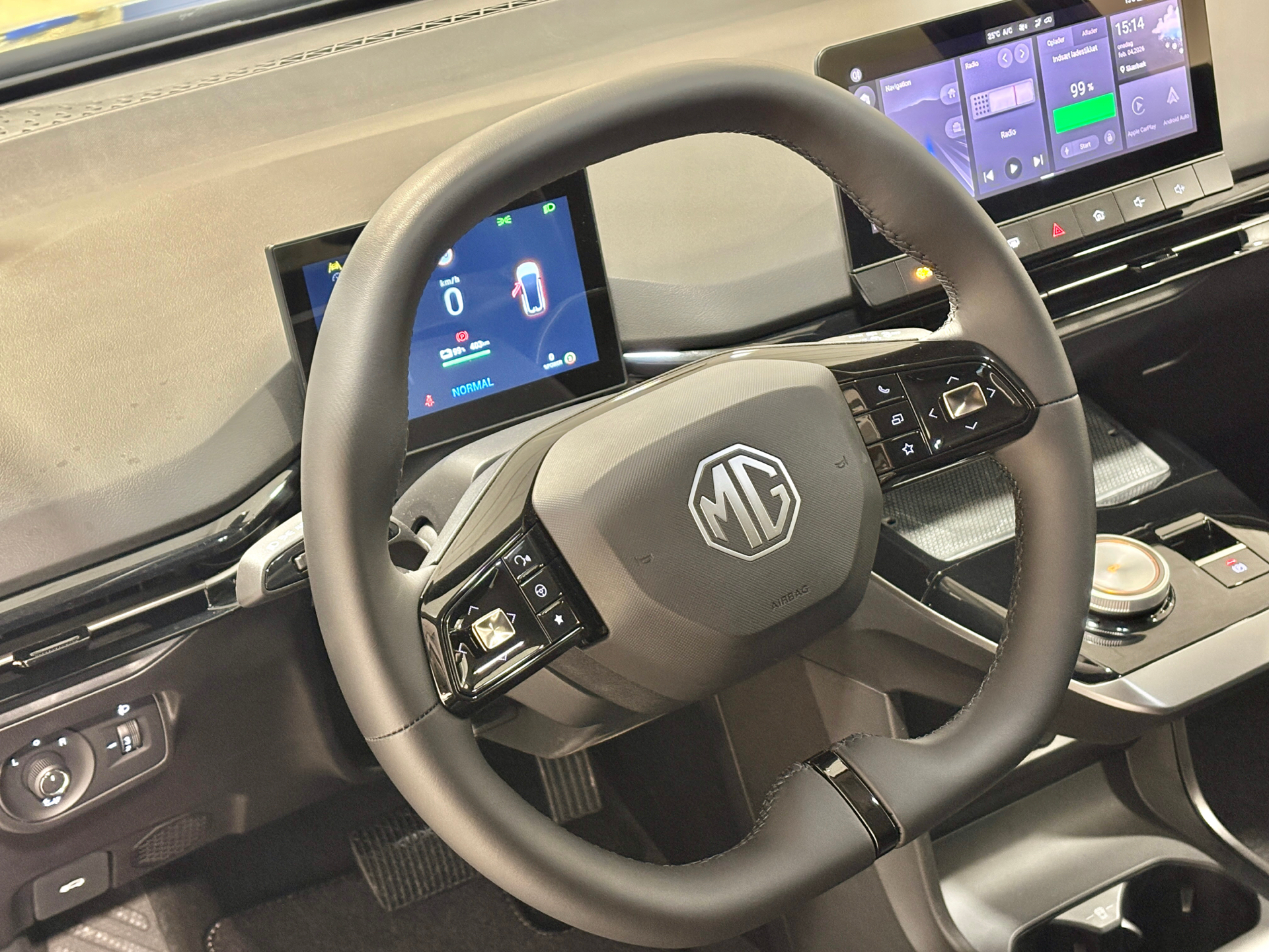 Billede af MG MG4 Electric EL Luxury Long Range 204HK 5d Aut.