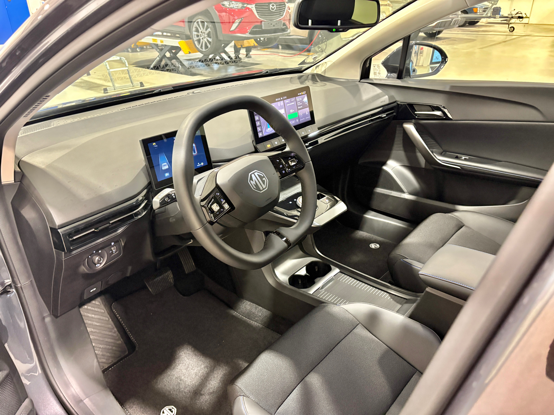 Billede af MG MG4 Electric EL Luxury Long Range 204HK 5d Aut.