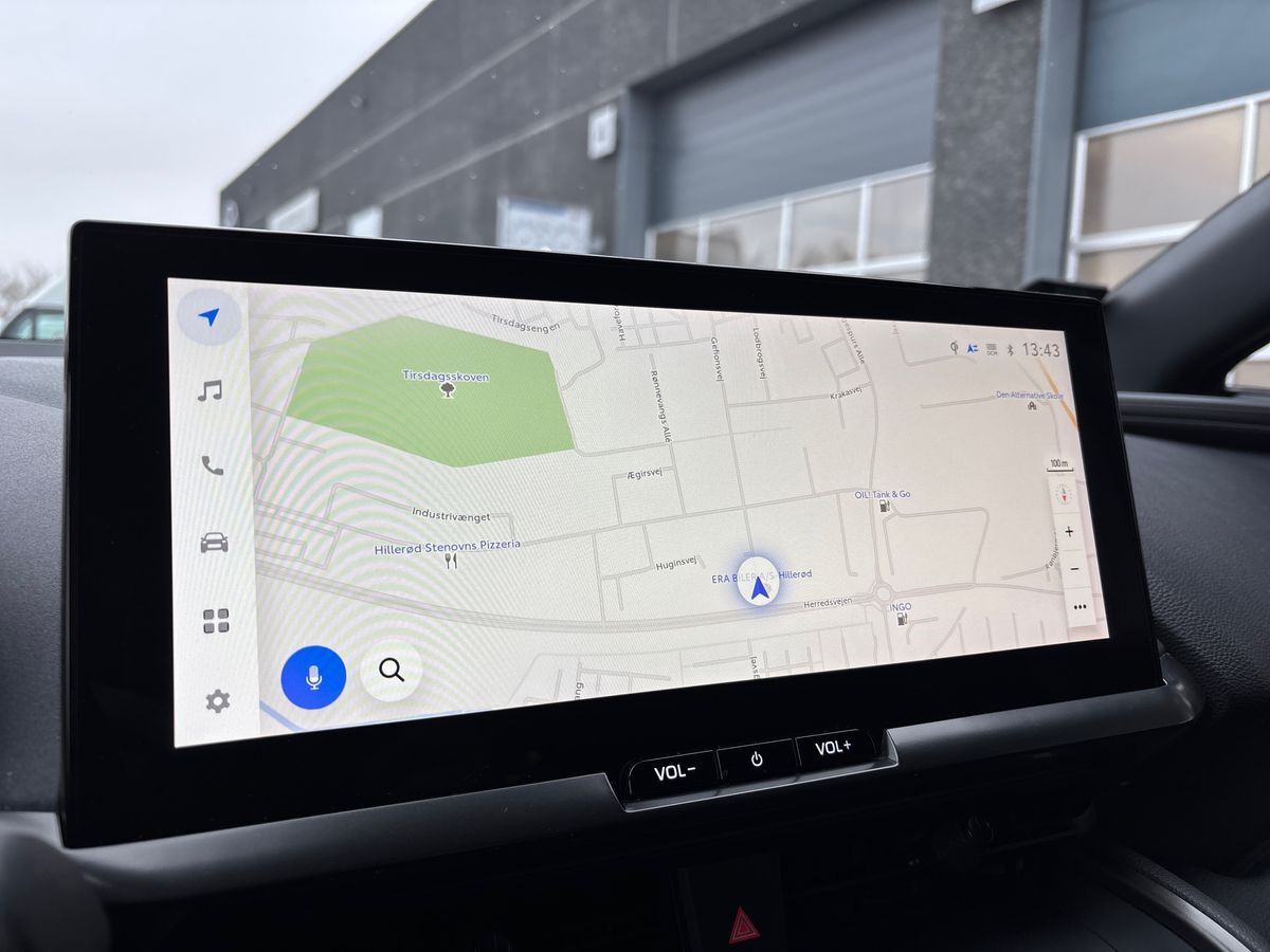 Billede af Toyota C-HR 2,0 Plugin-hybrid Style Smart Bi-tone E-CVT 223HK 5d Trinl. Gear