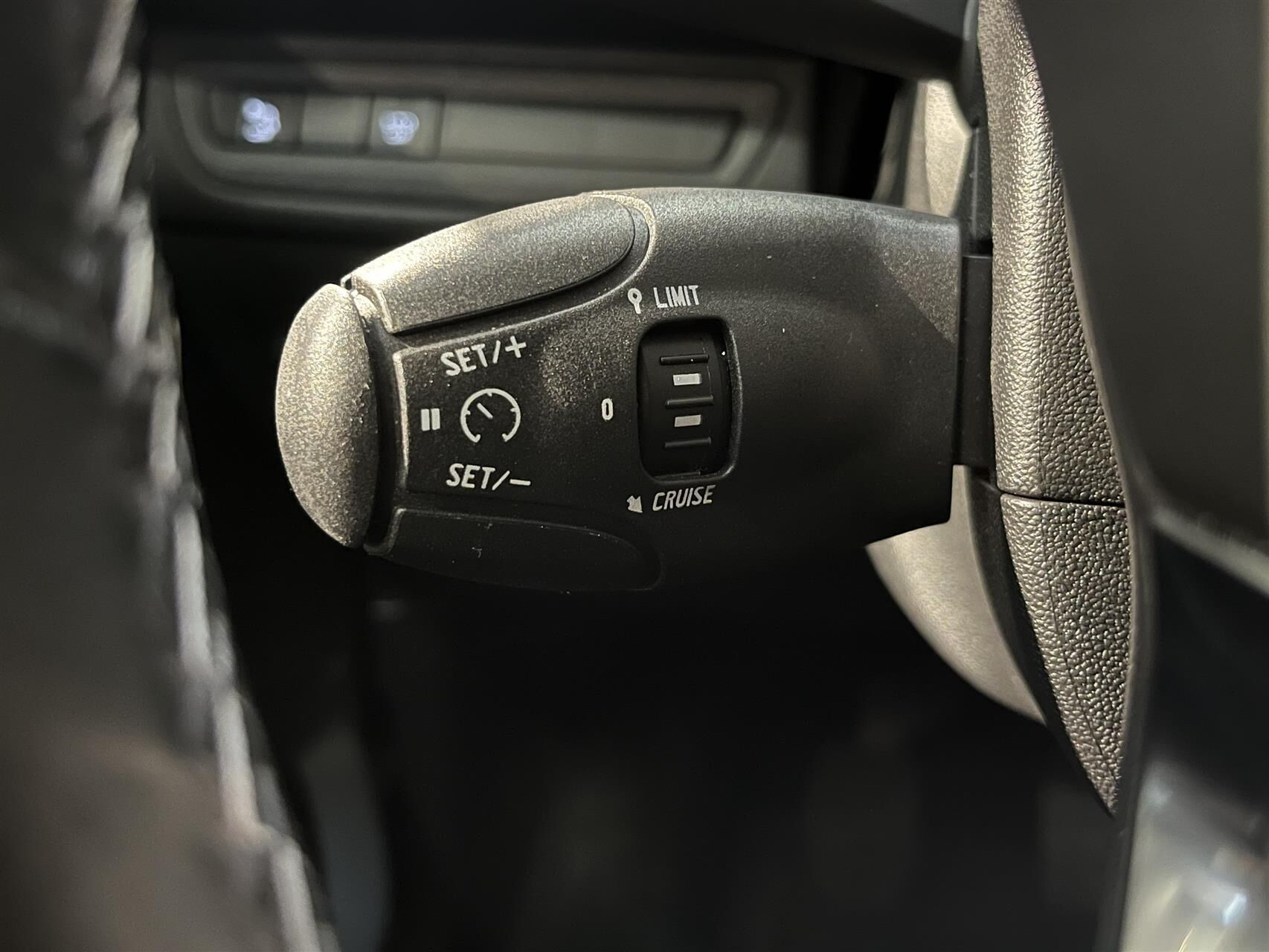 Billede af Peugeot 2008 1,2 PureTech Exclusive Plus 130HK 5d 6g