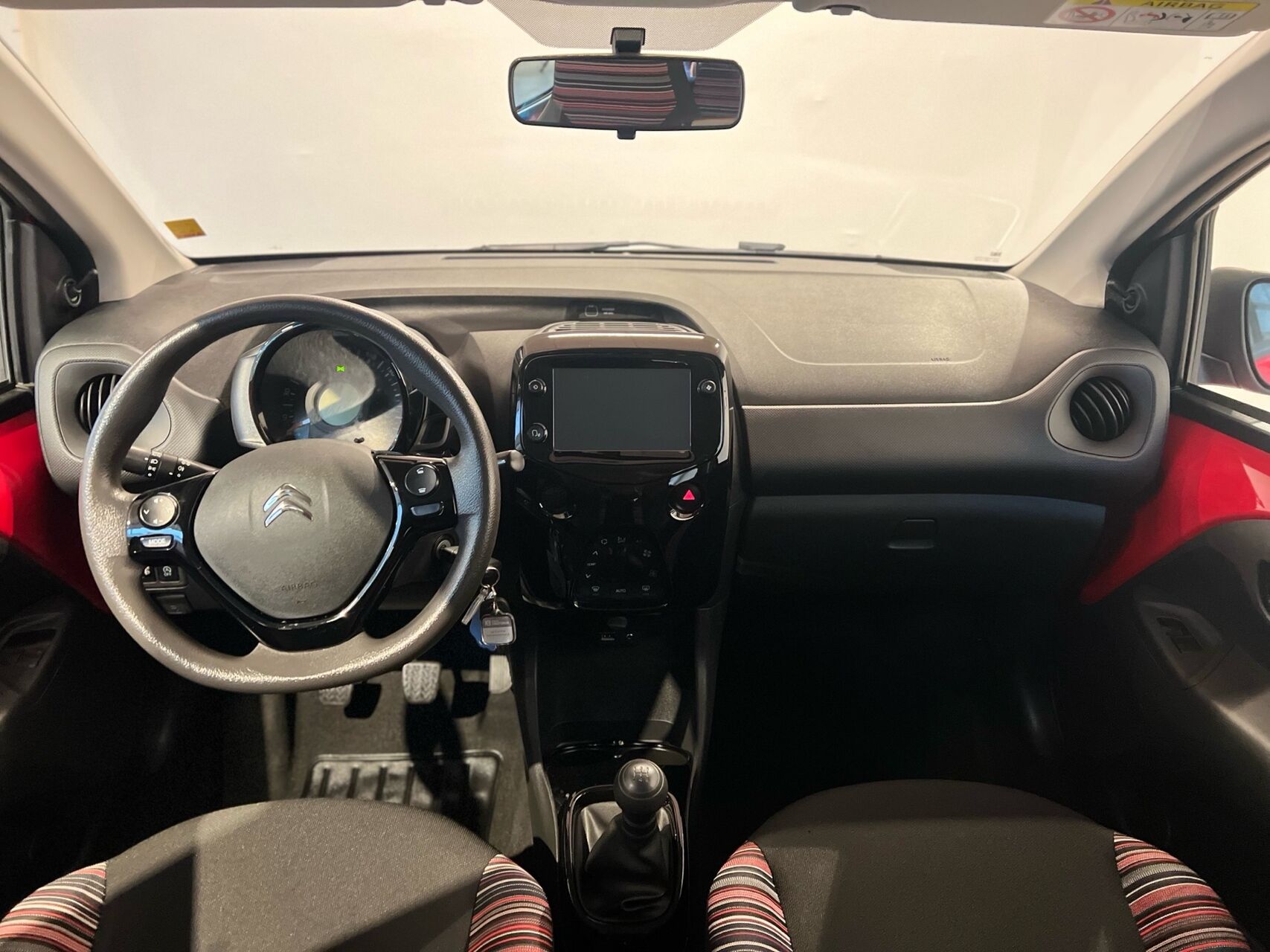 Billede af Citroën C1 1,0 VTi Street 72HK 5d