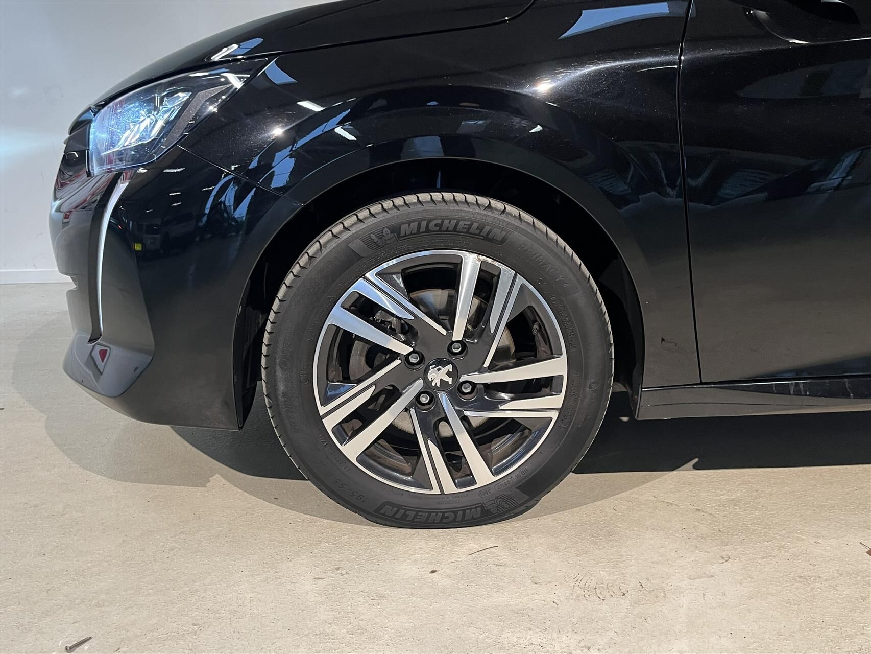 Billede af Peugeot 208 1,5 BlueHDi Allure Grand 100HK 5d 6g