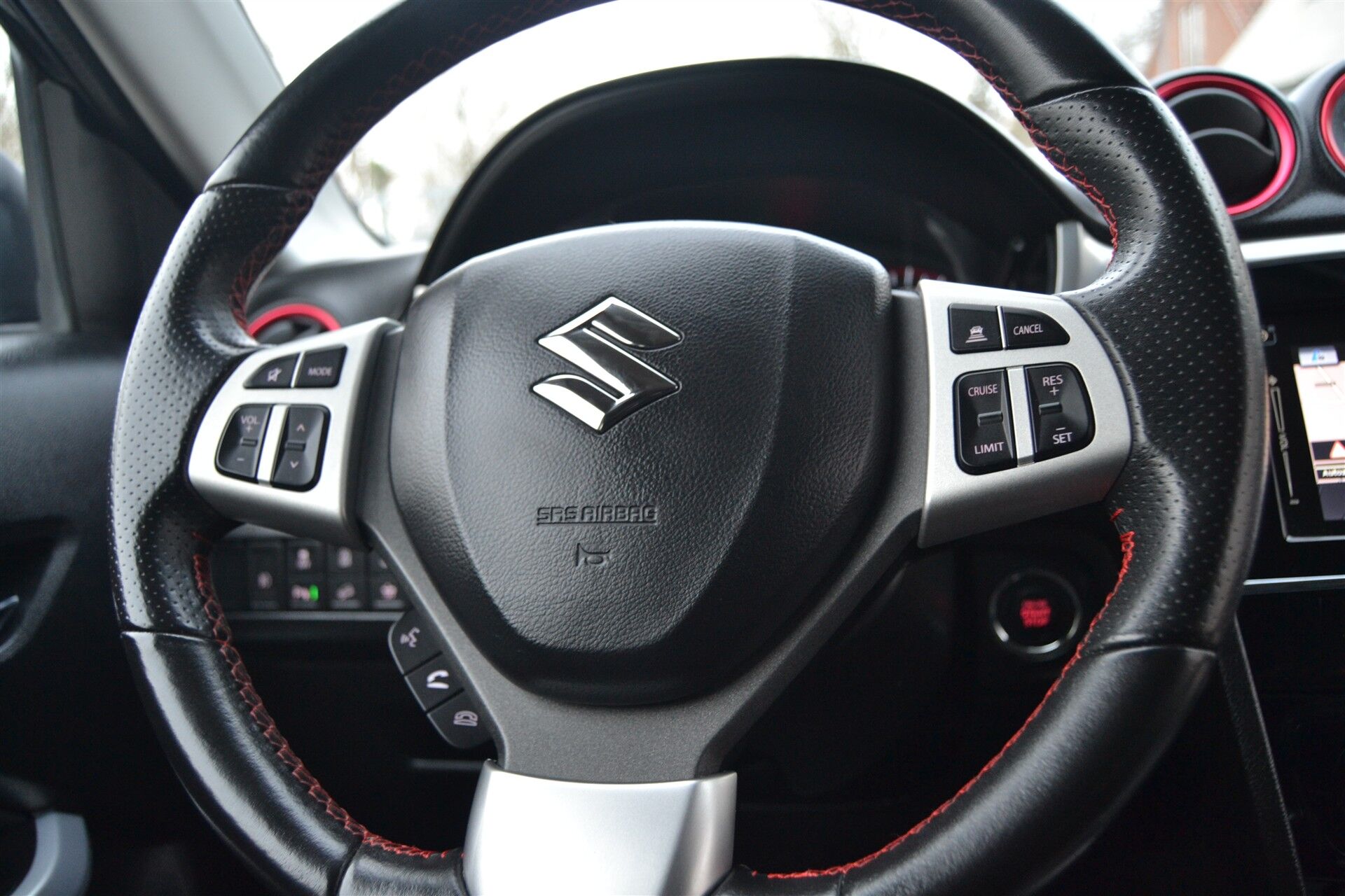 Billede af Suzuki Vitara 1,4 Boosterjet S AllGrip 140HK 5d 6g