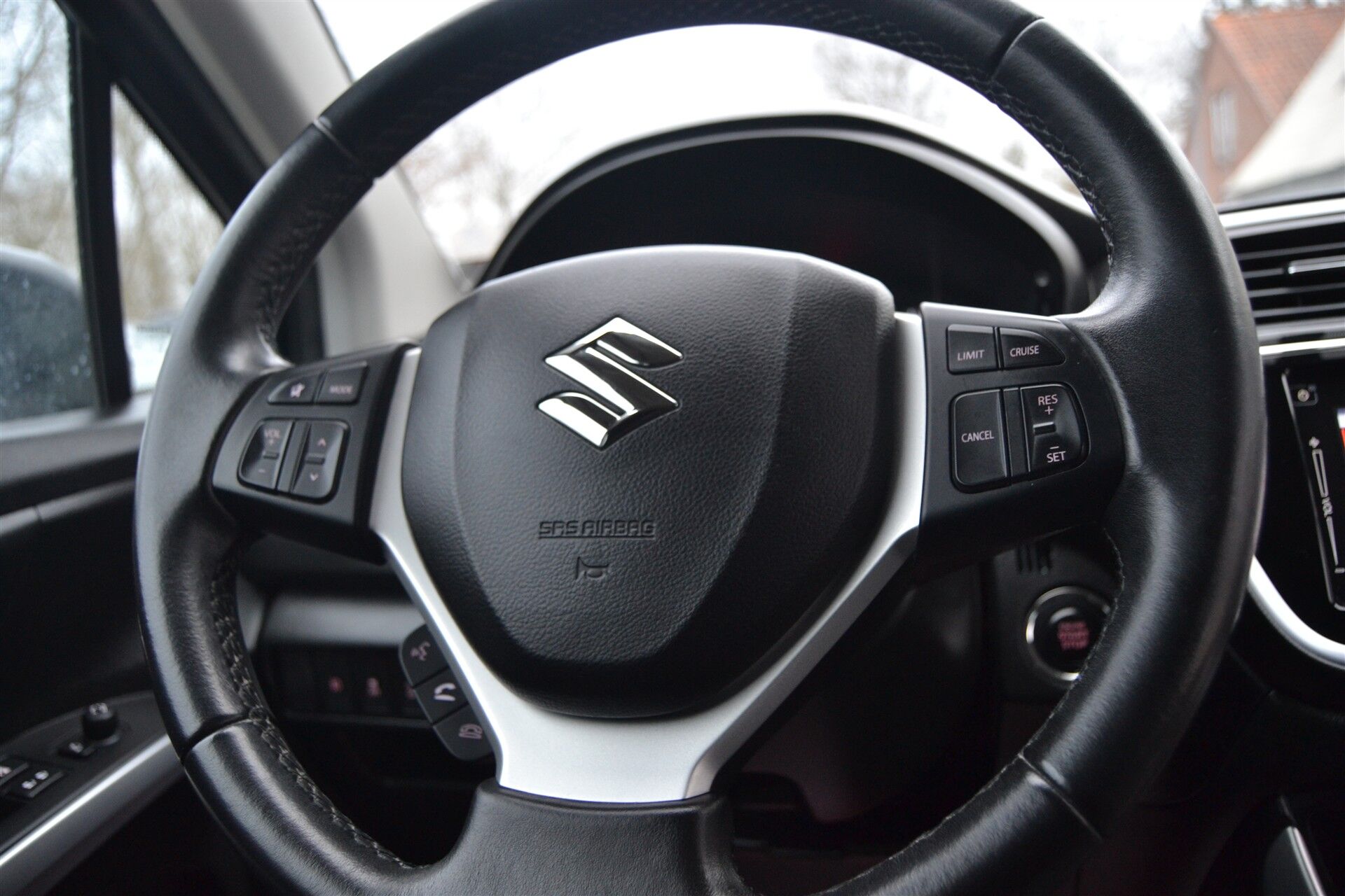 Billede af Suzuki S-Cross 1,0 Boosterjet Active 112HK 5d