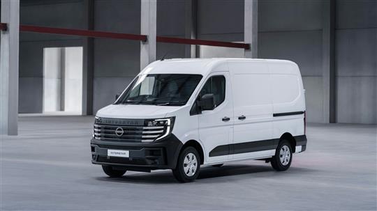 Nissan Interstar L2H2 EL Tekna 141HK Van Aut.