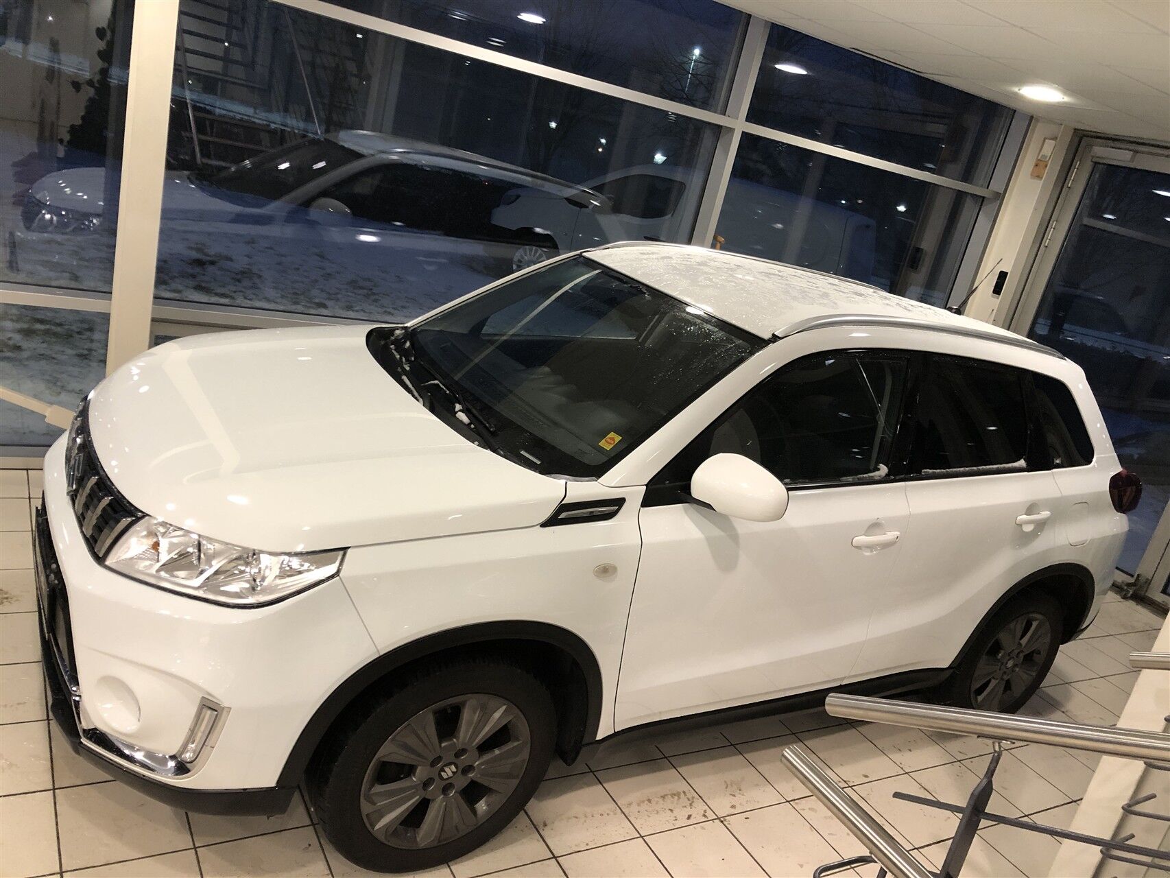 Billede af Suzuki Vitara 1,0 Boosterjet Active 112HK 5d 6g Aut.