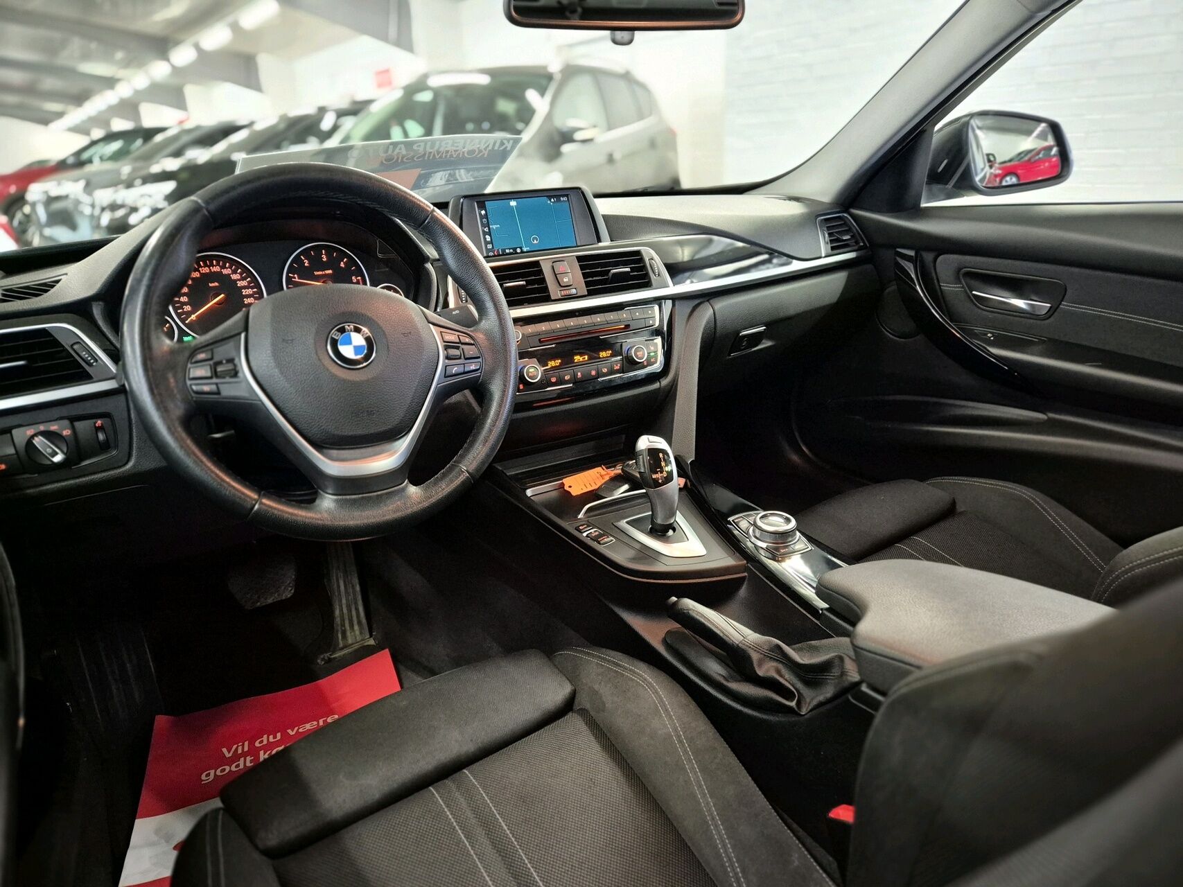 Billede af BMW 320d 2,0 D Executive Steptronic 190HK 8g Aut.