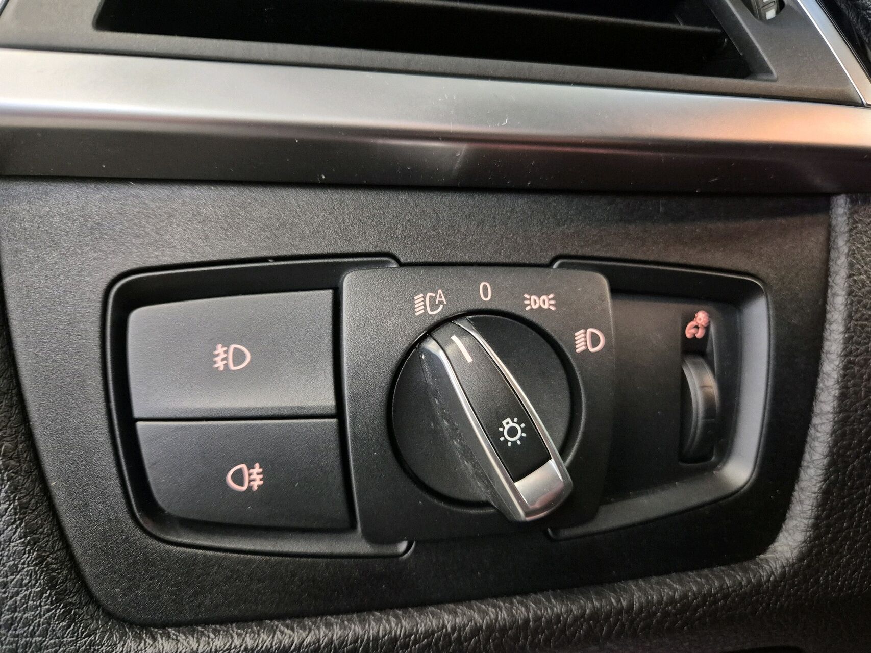 Billede af BMW 320d 2,0 D Executive Steptronic 190HK 8g Aut.