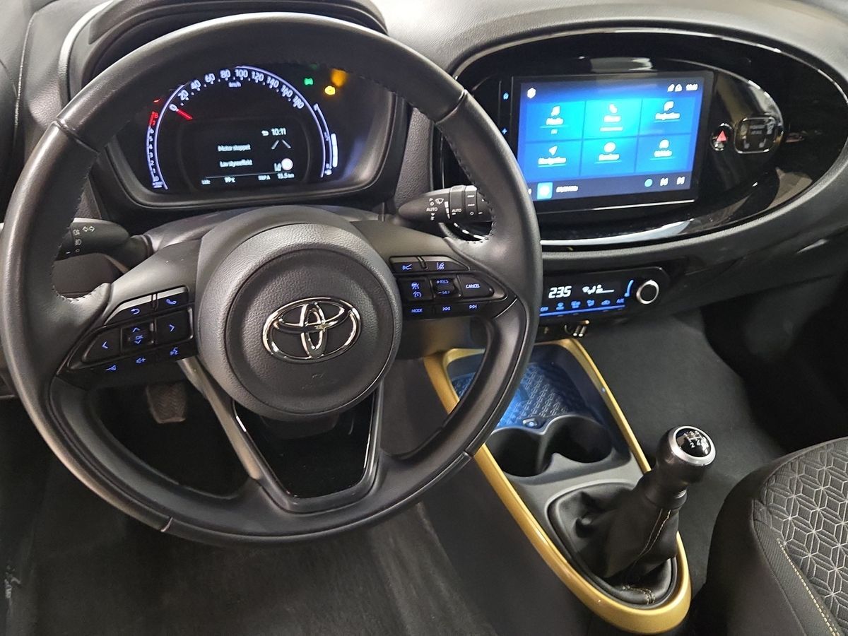 Billede af Toyota Aygo X 1,0 VVT-I Pulse Edition Design 72HK 5d