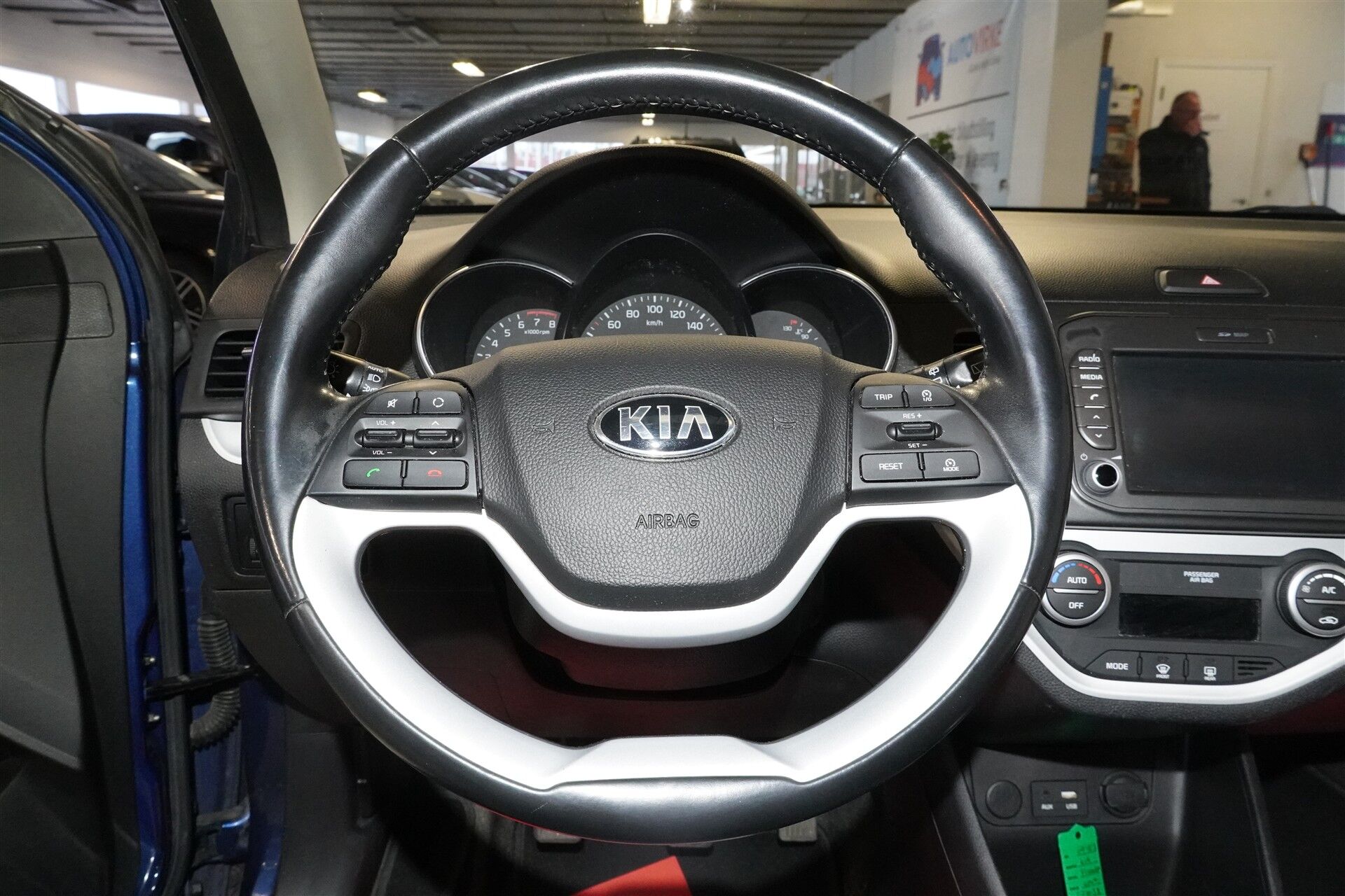 Billede af Kia Picanto 1,0 MPI Attraction Plus 66HK 5d