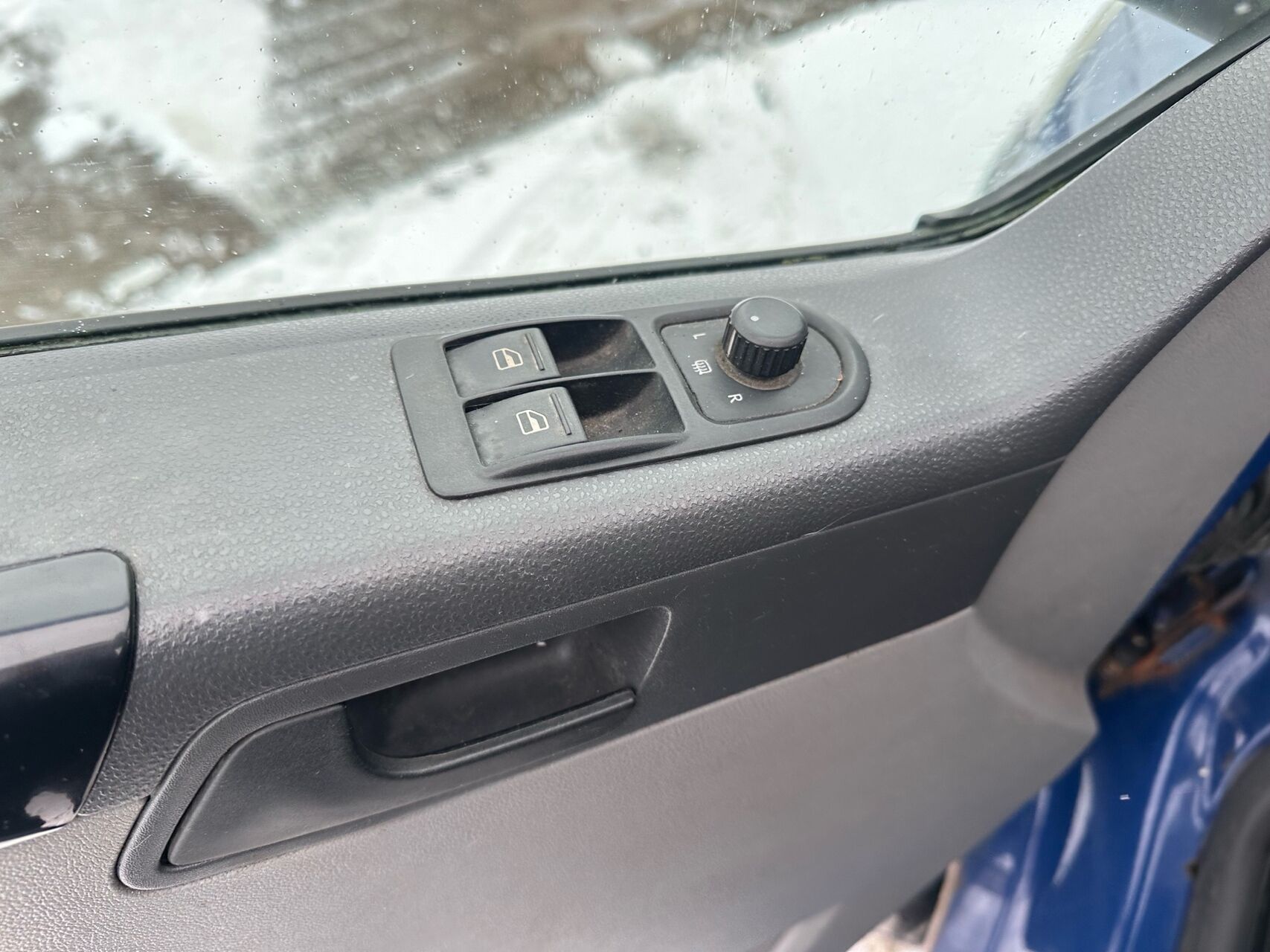 Billede af VW Transporter Kombi Lang 2,5 TDI 3ton 130HK Van 6g