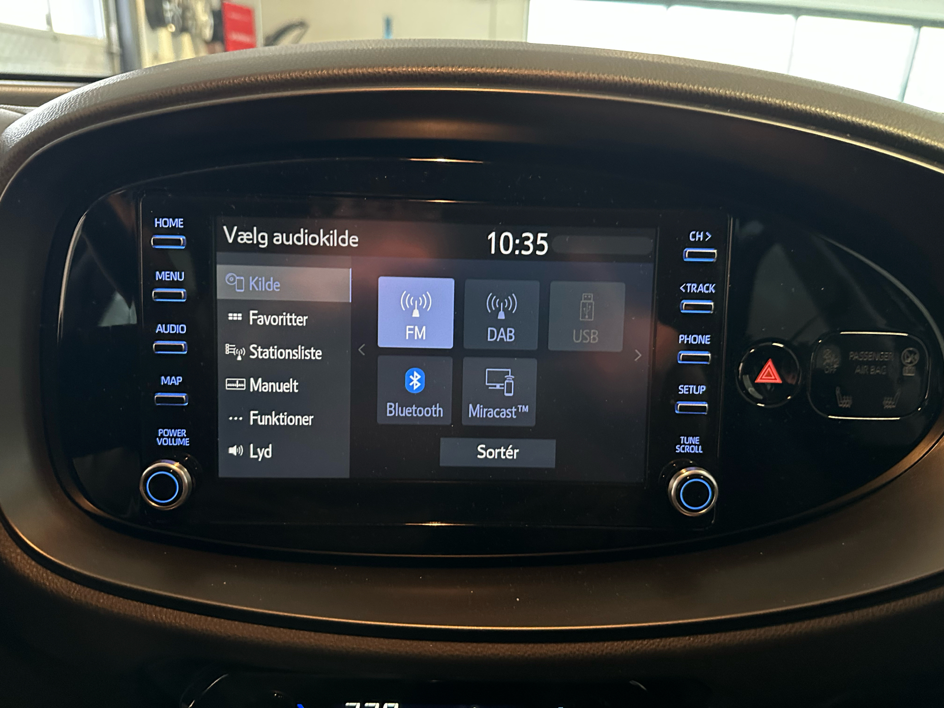 Billede af Toyota Aygo X 1,0 VVT-I Active 72HK 5d