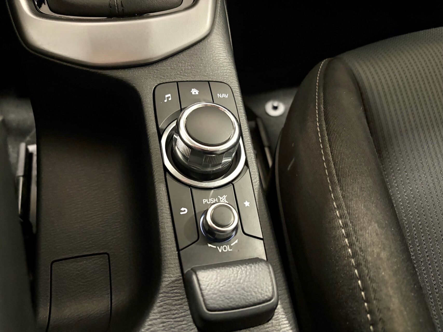 Billede af Mazda CX-3 2,0 Skyactiv-G Vision 120HK 5d 6g