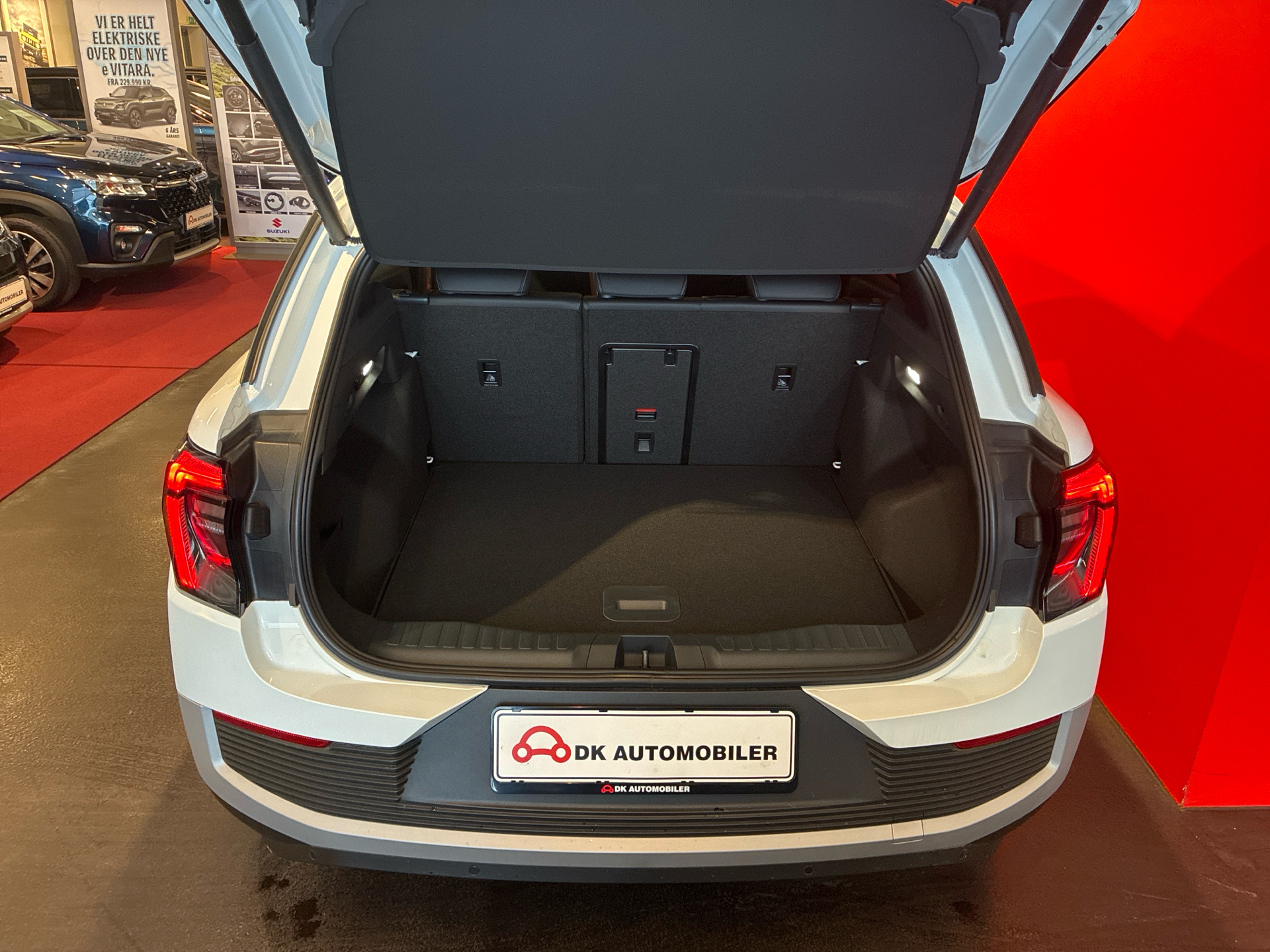 Billede af Ford Explorer EL UR Select RWD 286HK 5d Aut.