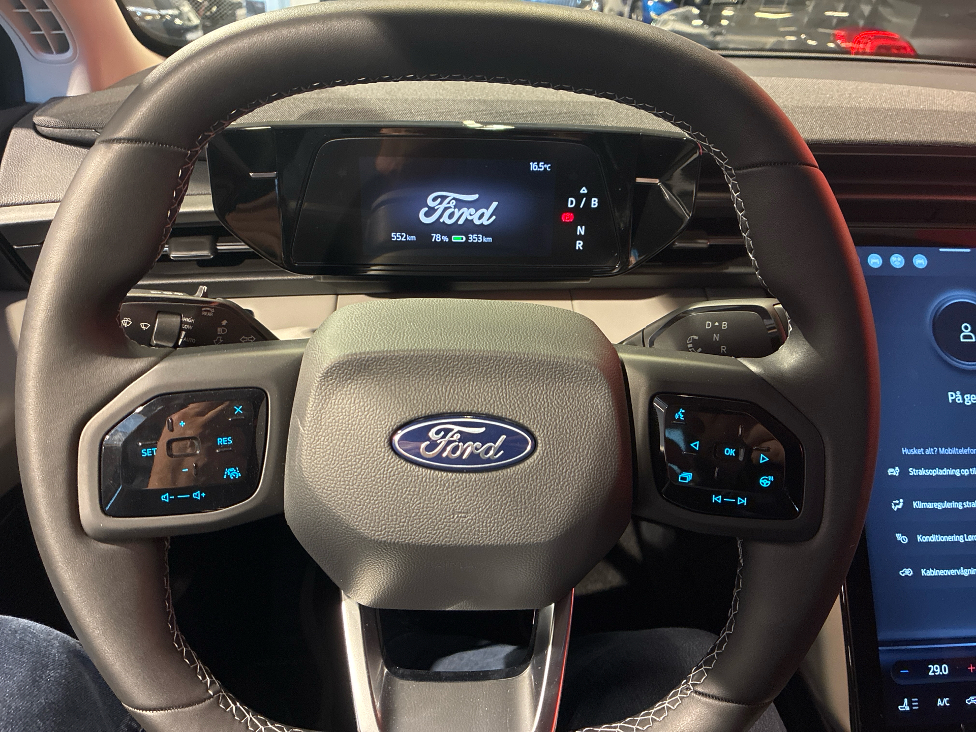 Billede af Ford Explorer EL UR Select RWD 286HK 5d Aut.