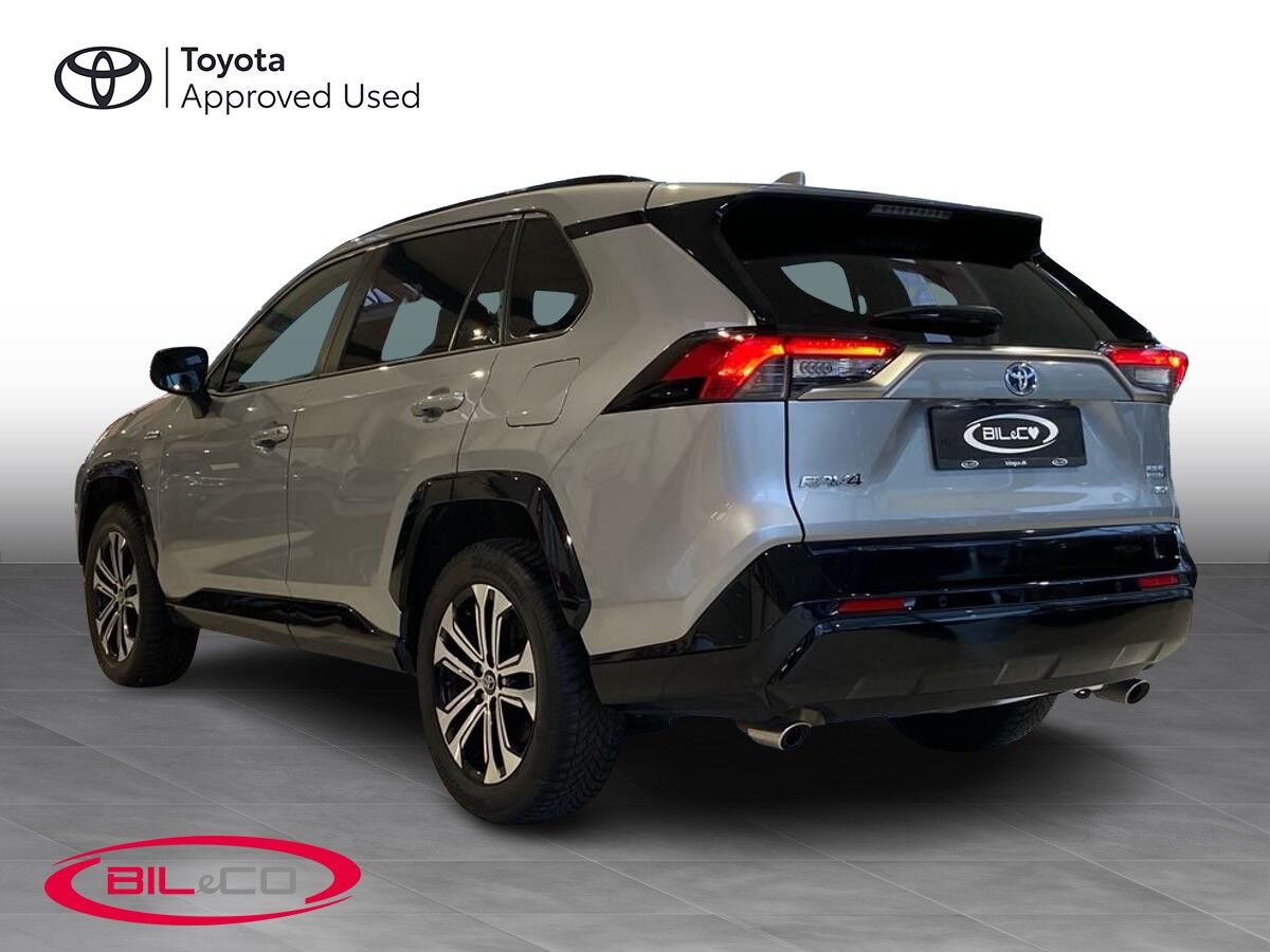 Billede af Toyota RAV4 Plug-in 2,5 Plugin-hybrid Active Business Comfort AWD 306HK 5d 6g Aut.
