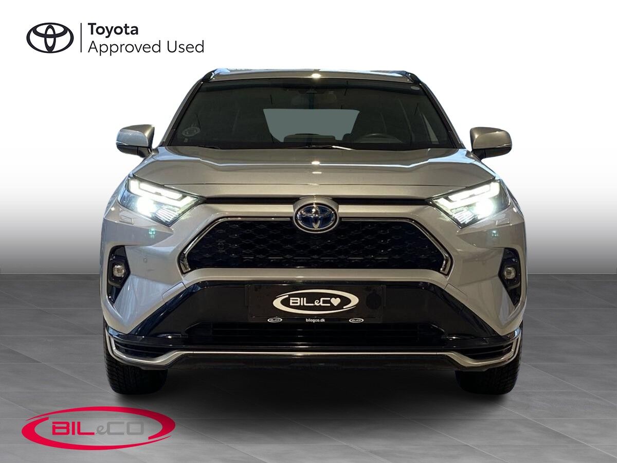 Billede af Toyota RAV4 Plug-in 2,5 Plugin-hybrid Active Business Comfort AWD 306HK 5d 6g Aut.