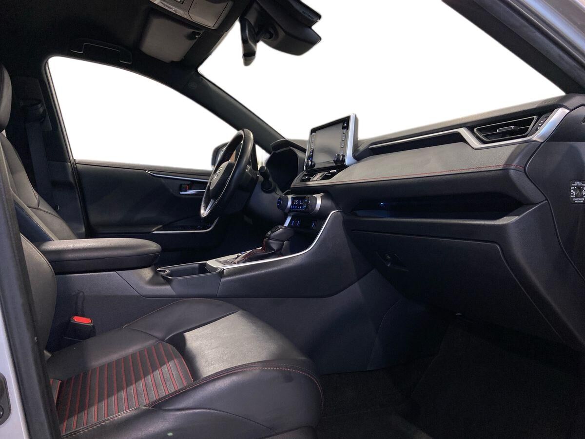 Billede af Toyota RAV4 Plug-in 2,5 Plugin-hybrid Active Business Comfort AWD 306HK 5d 6g Aut.