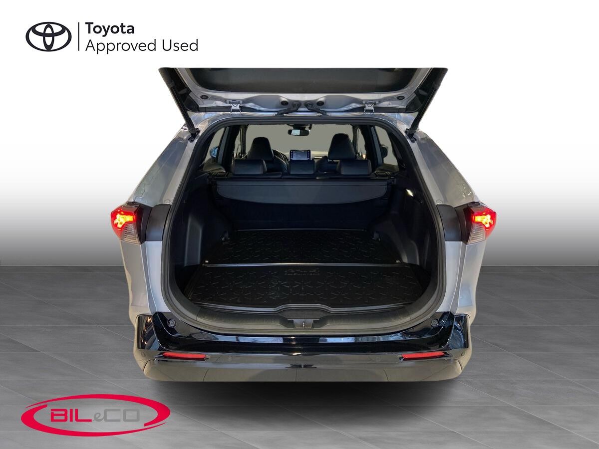 Billede af Toyota RAV4 Plug-in 2,5 Plugin-hybrid Active Business Comfort AWD 306HK 5d 6g Aut.