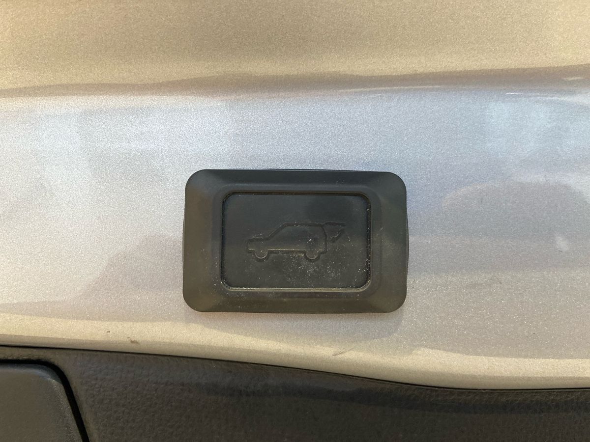 Billede af Toyota RAV4 Plug-in 2,5 Plugin-hybrid Active Business Comfort AWD 306HK 5d 6g Aut.