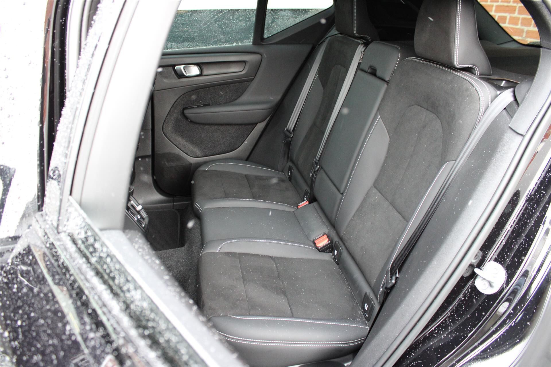 Billede af Volvo XC40 P8 Recharge Twin Ultimate AWD 408HK 5d Aut.