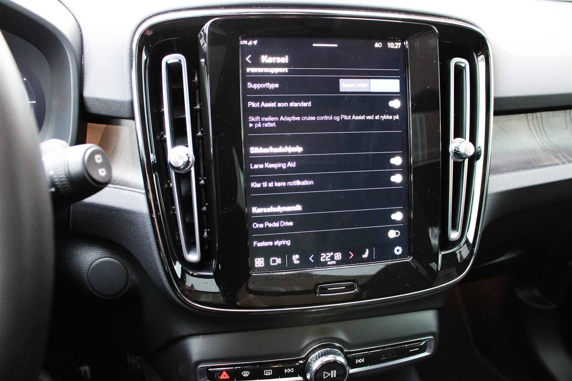 Billede af Volvo XC40 P8 Recharge Twin Ultimate AWD 408HK 5d Aut.