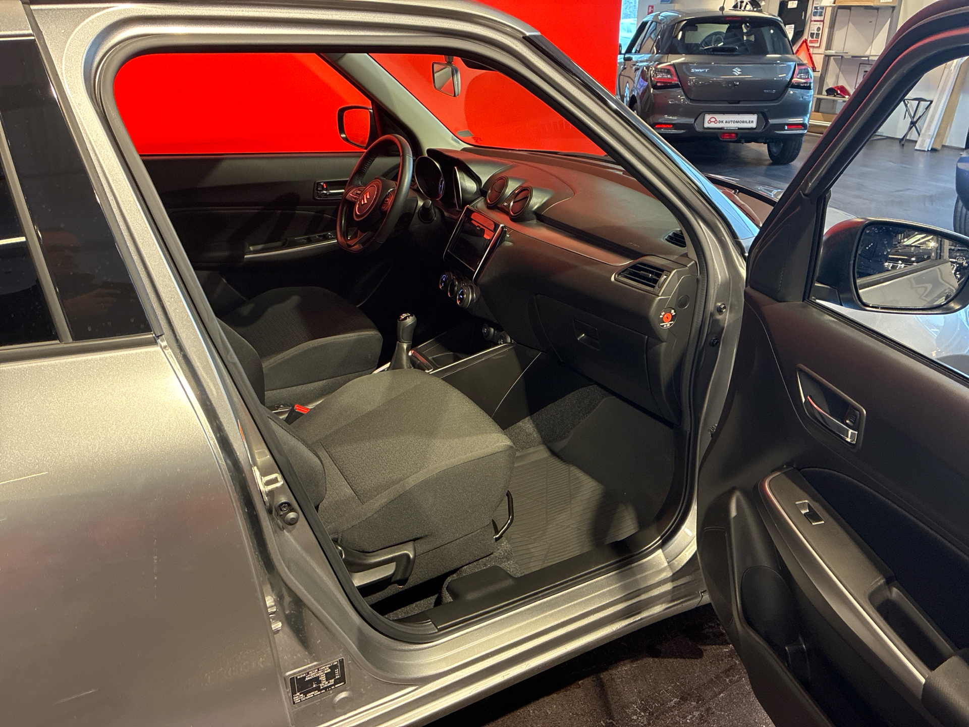 Billede af Suzuki Swift 1,2 Dualjet  Mild hybrid Exclusive AEB 83HK 5d