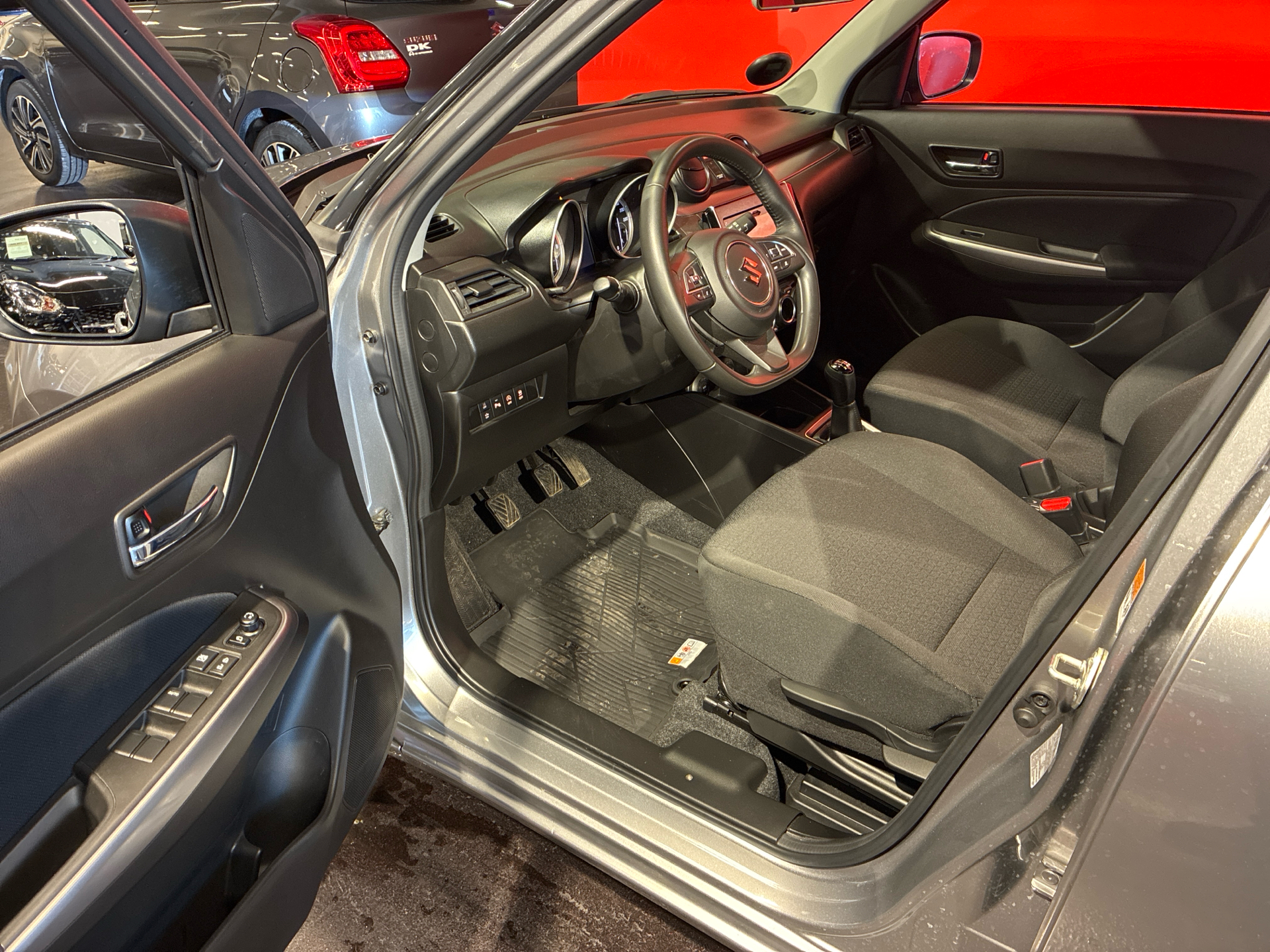 Billede af Suzuki Swift 1,2 Dualjet  Mild hybrid Exclusive AEB 83HK 5d