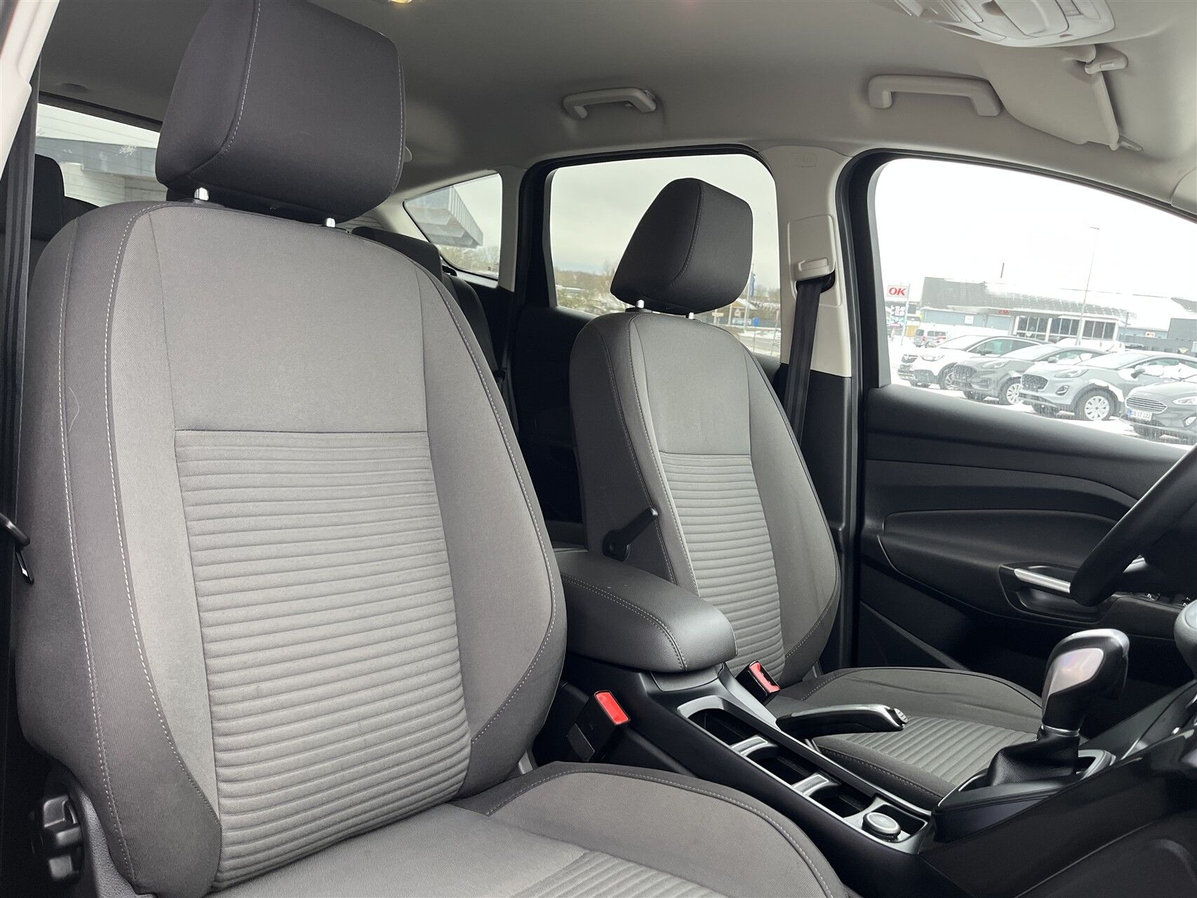 Billede af Ford C-MAX 1,5 EcoBoost Titanium Powershift 150HK 6g Aut.