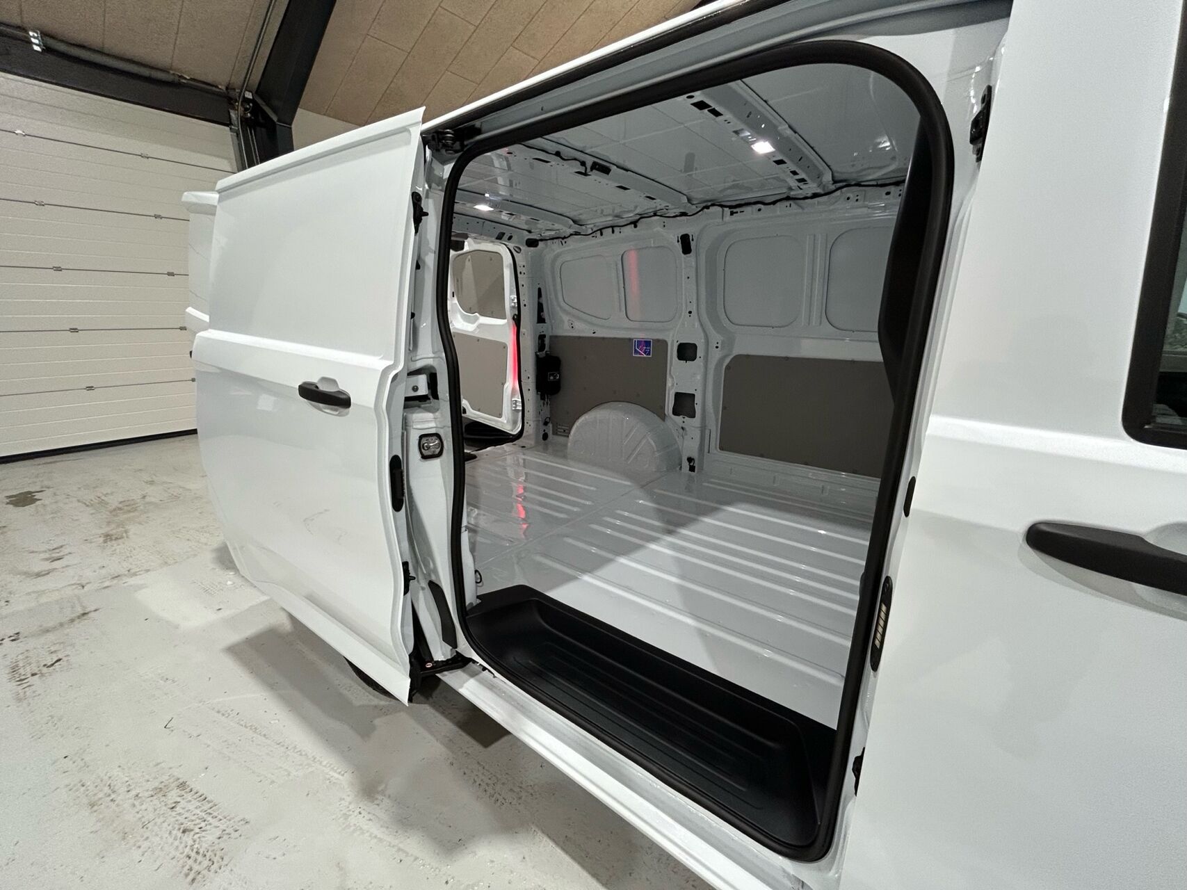 Billede af VW e-Transporter T19 Kort EL Comfort 136HK Van Aut.