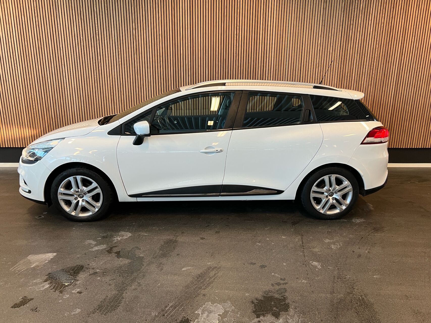 Billede af Renault Clio Sport Tourer 0,9 Energy TCe Zen 90HK Stc