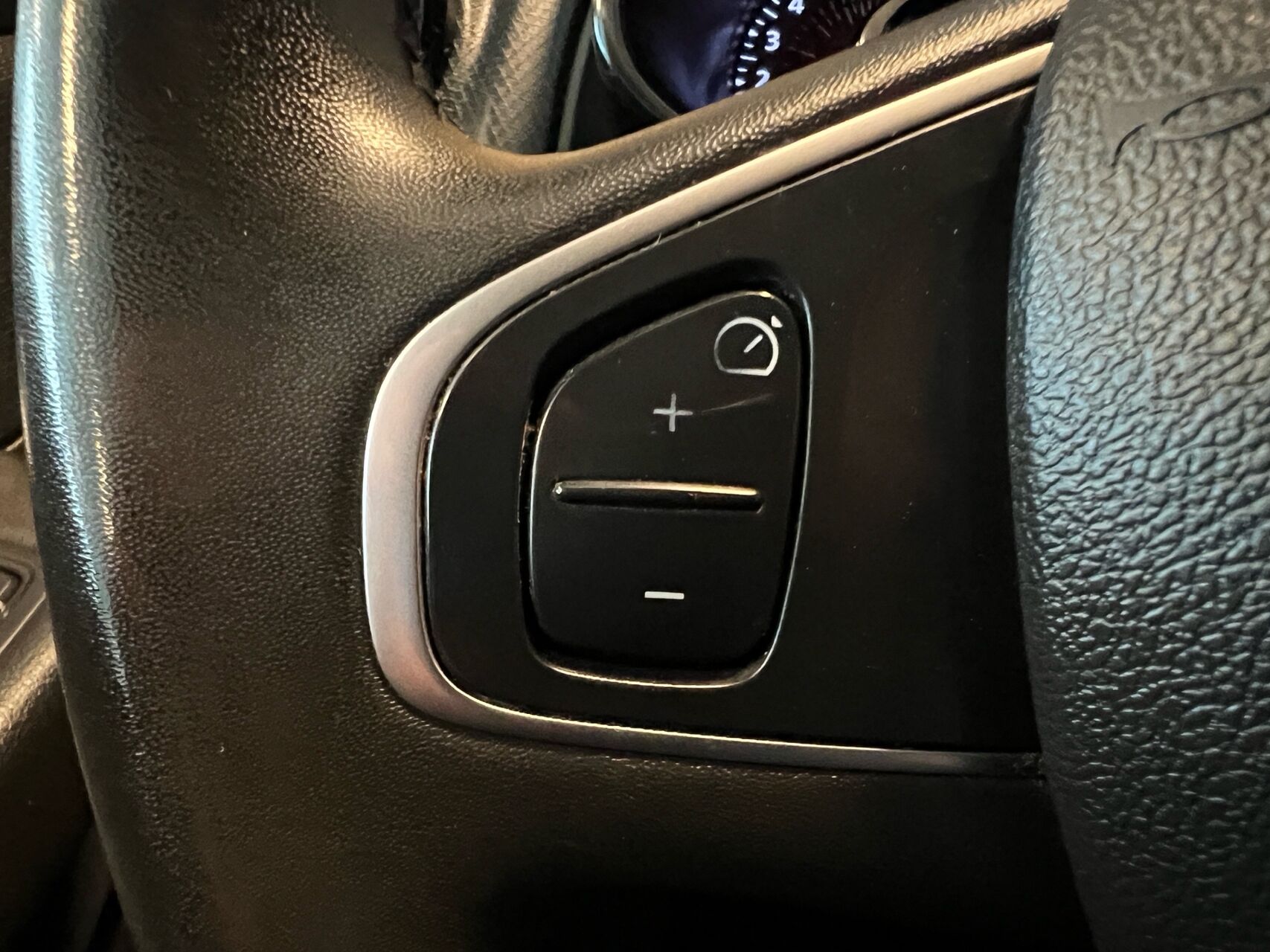 Billede af Renault Clio Sport Tourer 0,9 Energy TCe Zen 90HK Stc