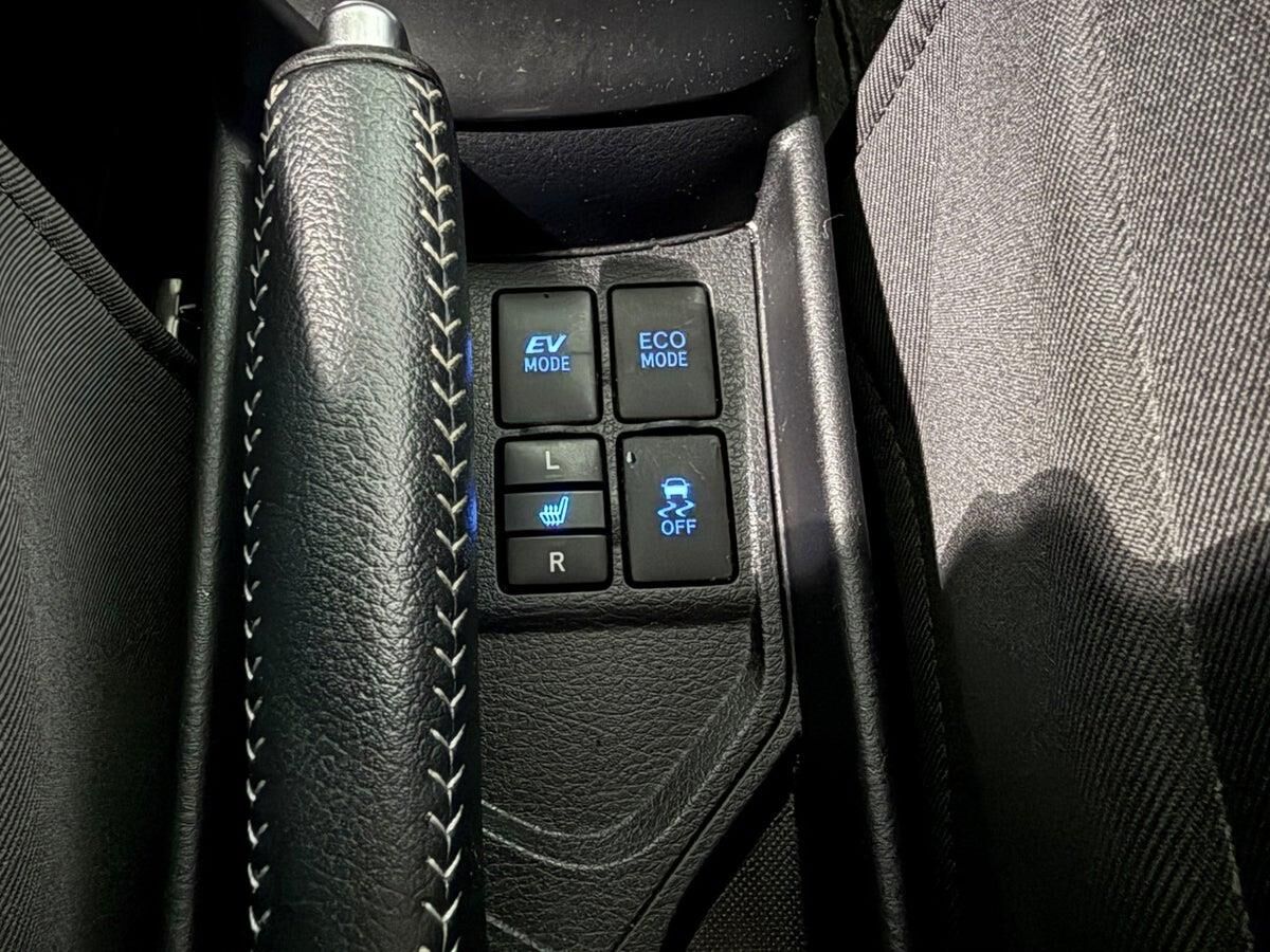 Billede af Toyota Yaris 1,5 Hybrid H2 Premium E-CVT 100HK 5d Trinl. Gear