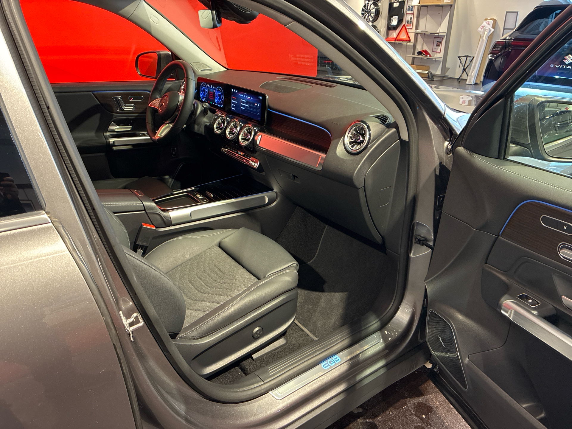 Billede af Mercedes-Benz EQB 250+ EL 190HK 5d Aut.