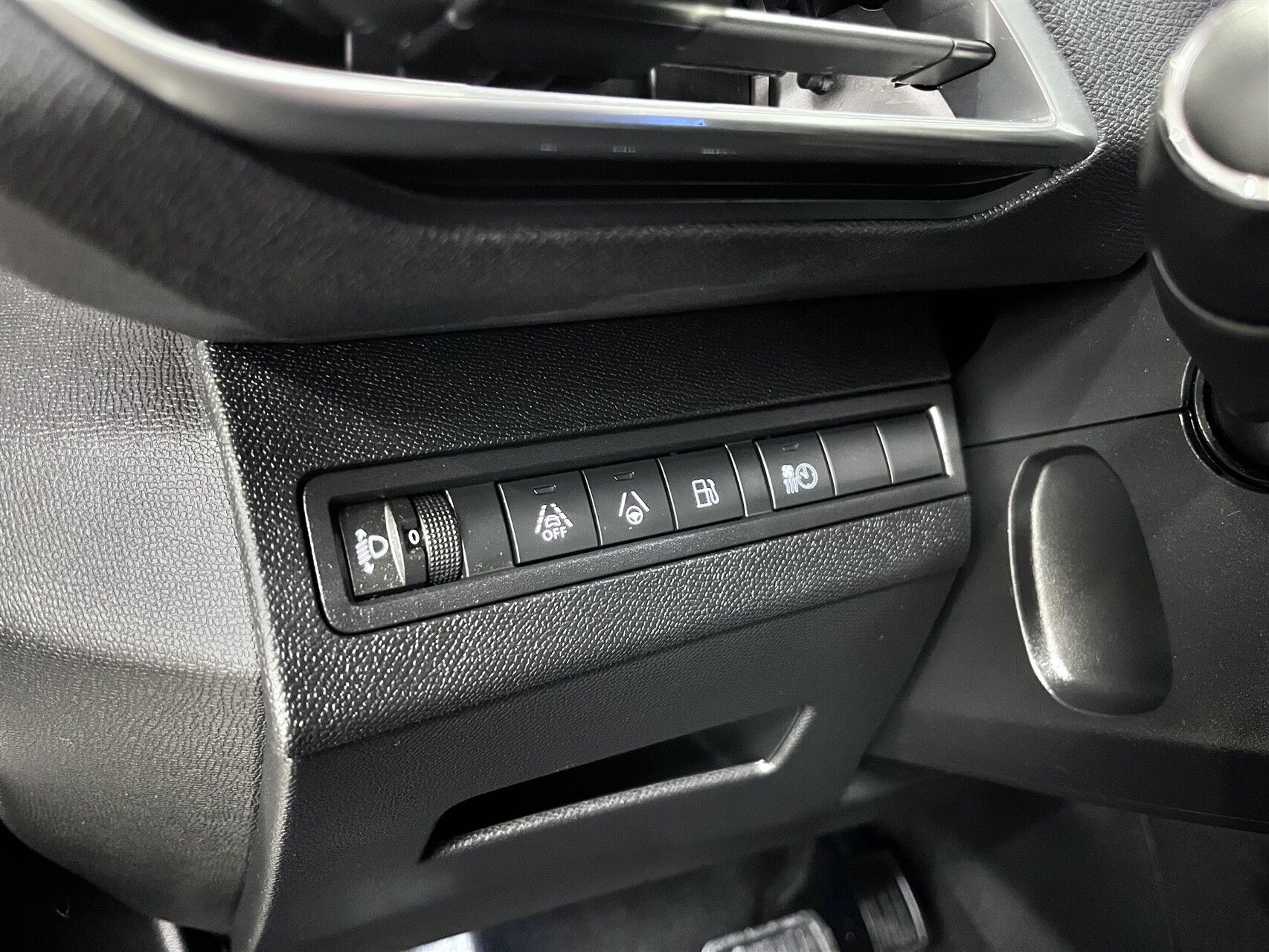 Billede af Peugeot 3008 1,6 PureTech  Plugin-hybrid Allure LTD EAT8 225HK 5d 8g Aut.