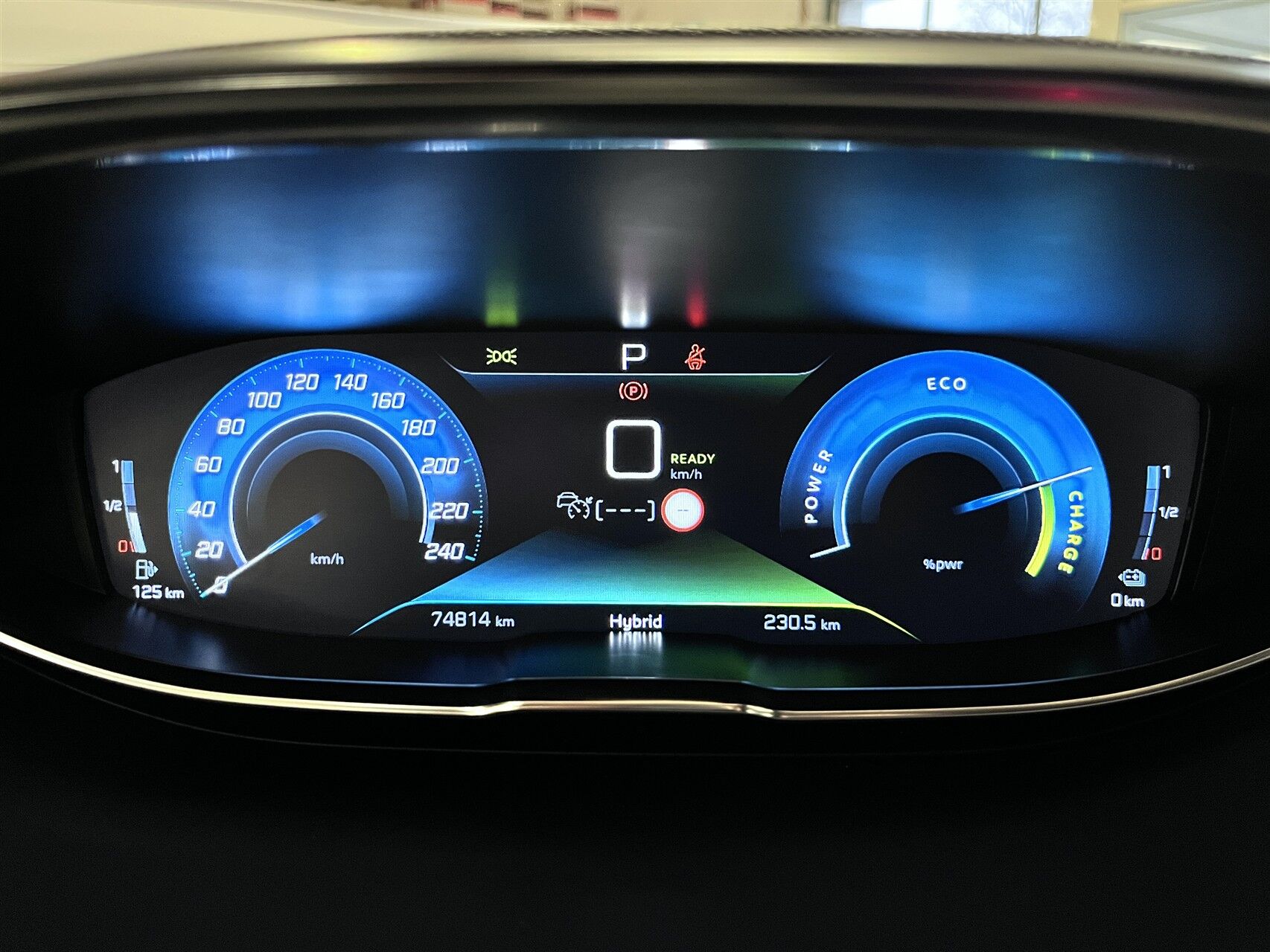 Billede af Peugeot 3008 1,6 PureTech  Plugin-hybrid Allure LTD EAT8 225HK 5d 8g Aut.