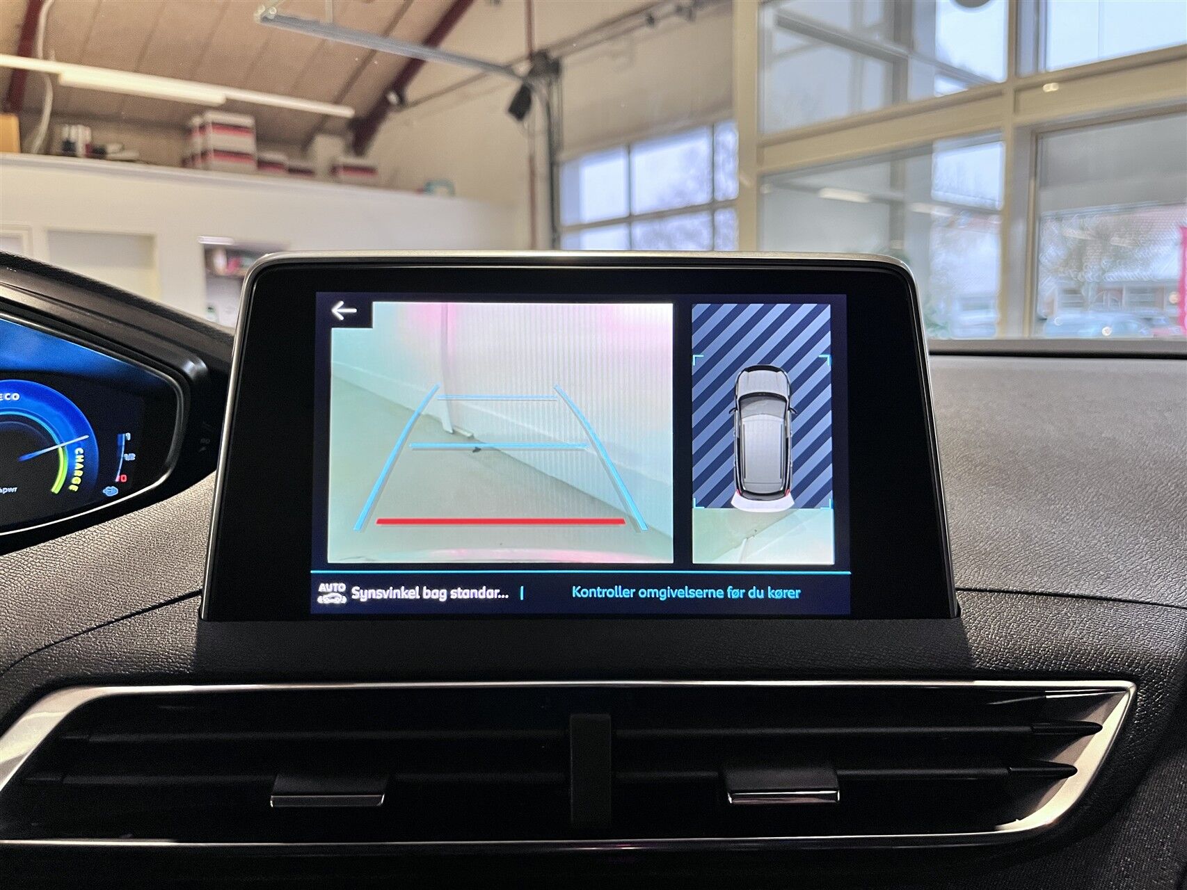 Billede af Peugeot 3008 1,6 PureTech  Plugin-hybrid Allure LTD EAT8 225HK 5d 8g Aut.