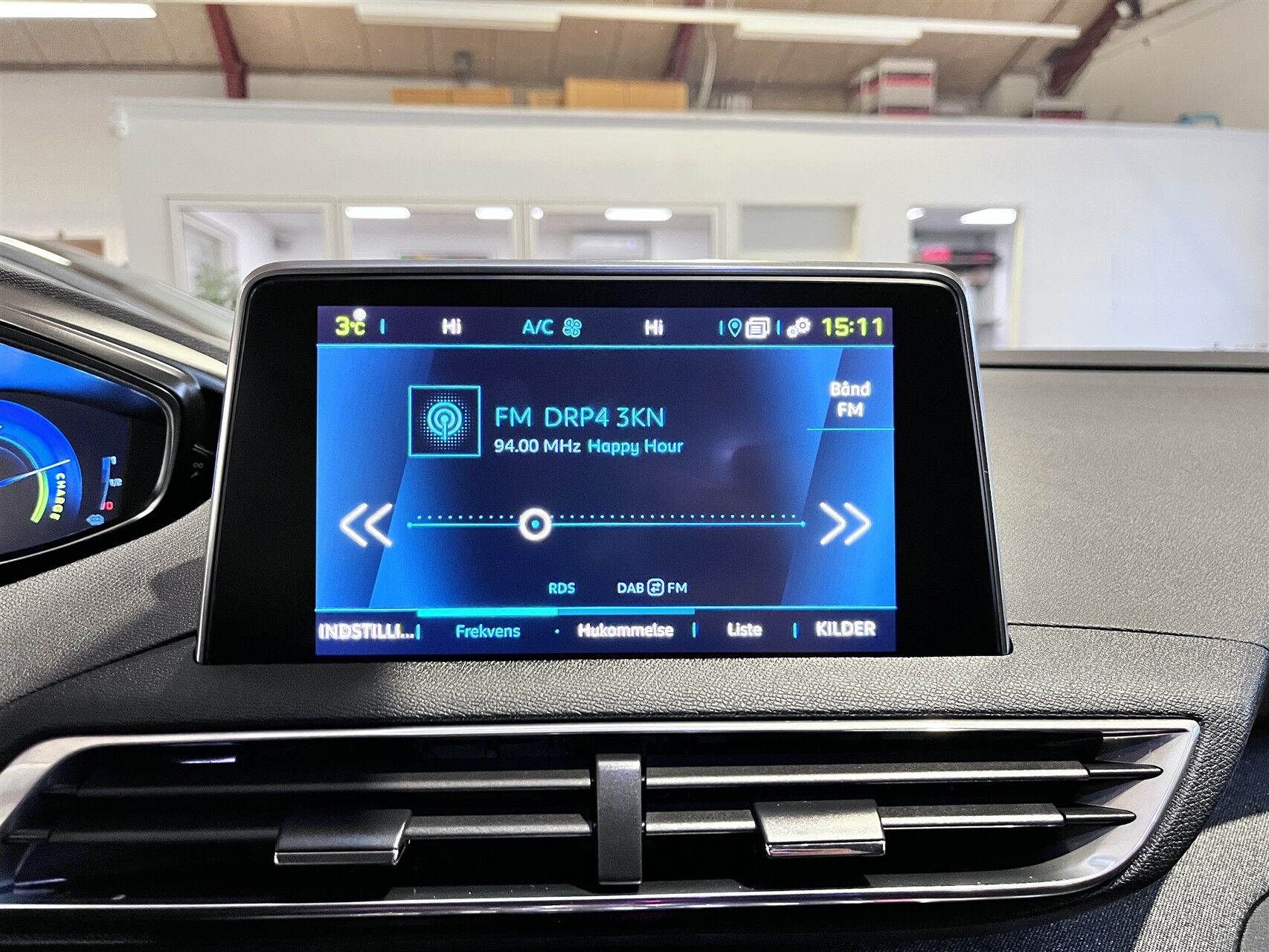 Billede af Peugeot 3008 1,6 PureTech  Plugin-hybrid Allure LTD EAT8 225HK 5d 8g Aut.