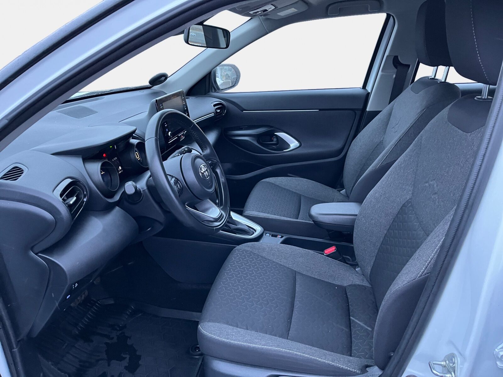 Billede af Toyota Yaris Cross 1,5 Hybrid Essential 116HK 5d Trinl. Gear