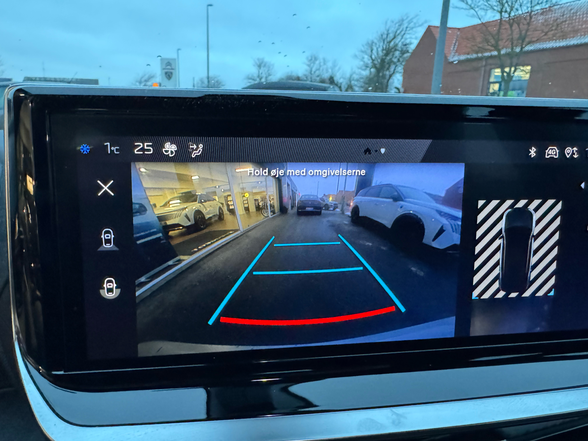 Billede af Peugeot 2008 1,2 PureTech Active+ 100HK 5d 6g