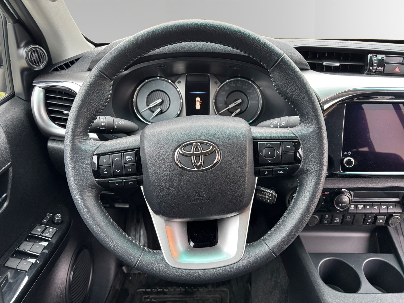 Billede af Toyota HiLux Dobb.Kab. 2,4 D-4D T3 4x4 150HK DobKab Aut.