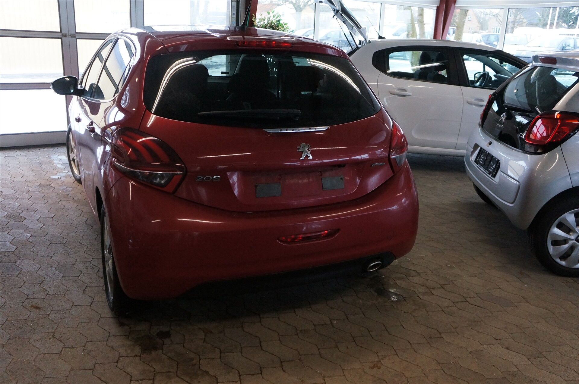 Billede af Peugeot 208 1,6 BlueHDi GT Line Sky 100HK 5d