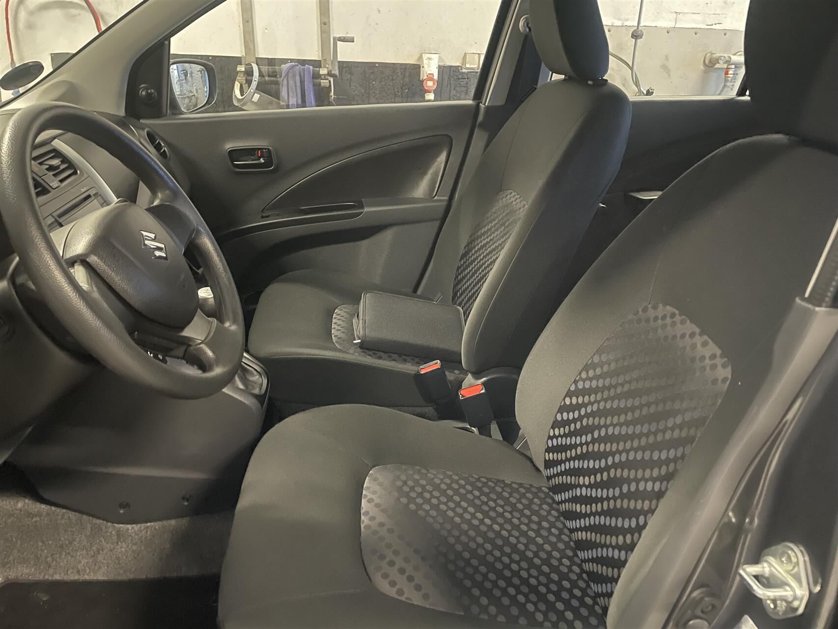 Billede af Suzuki Celerio 1,0 Dualjet 12V Club 68HK 5d