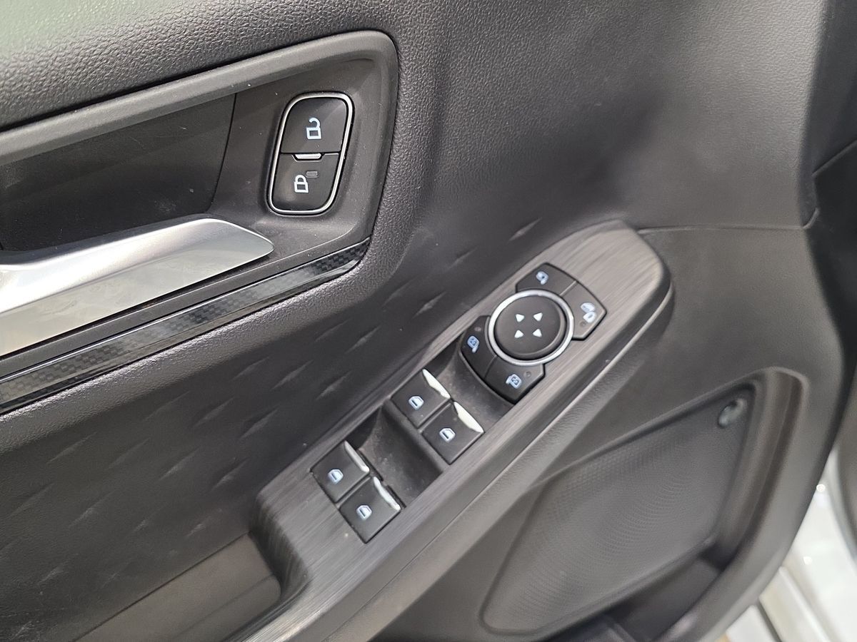 Billede af Ford Kuga 2,5 Plugin-hybrid ST-Line X CVT 225HK 5d Trinl. Gear