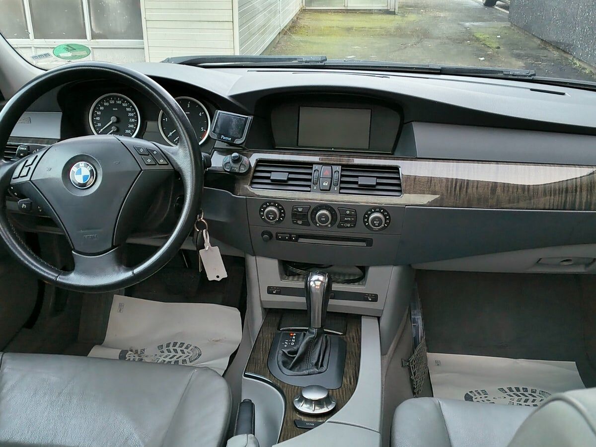 Billede af BMW 530d Touring 3,0 TD 218HK Stc Aut.
